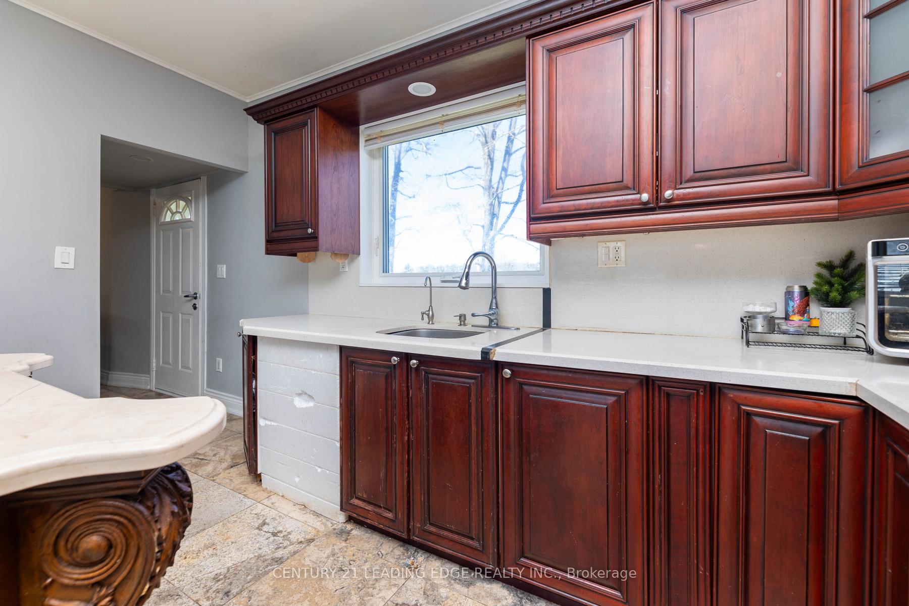 Photo 14 of 13286 Dufferin Street, King, King City — HOMEH