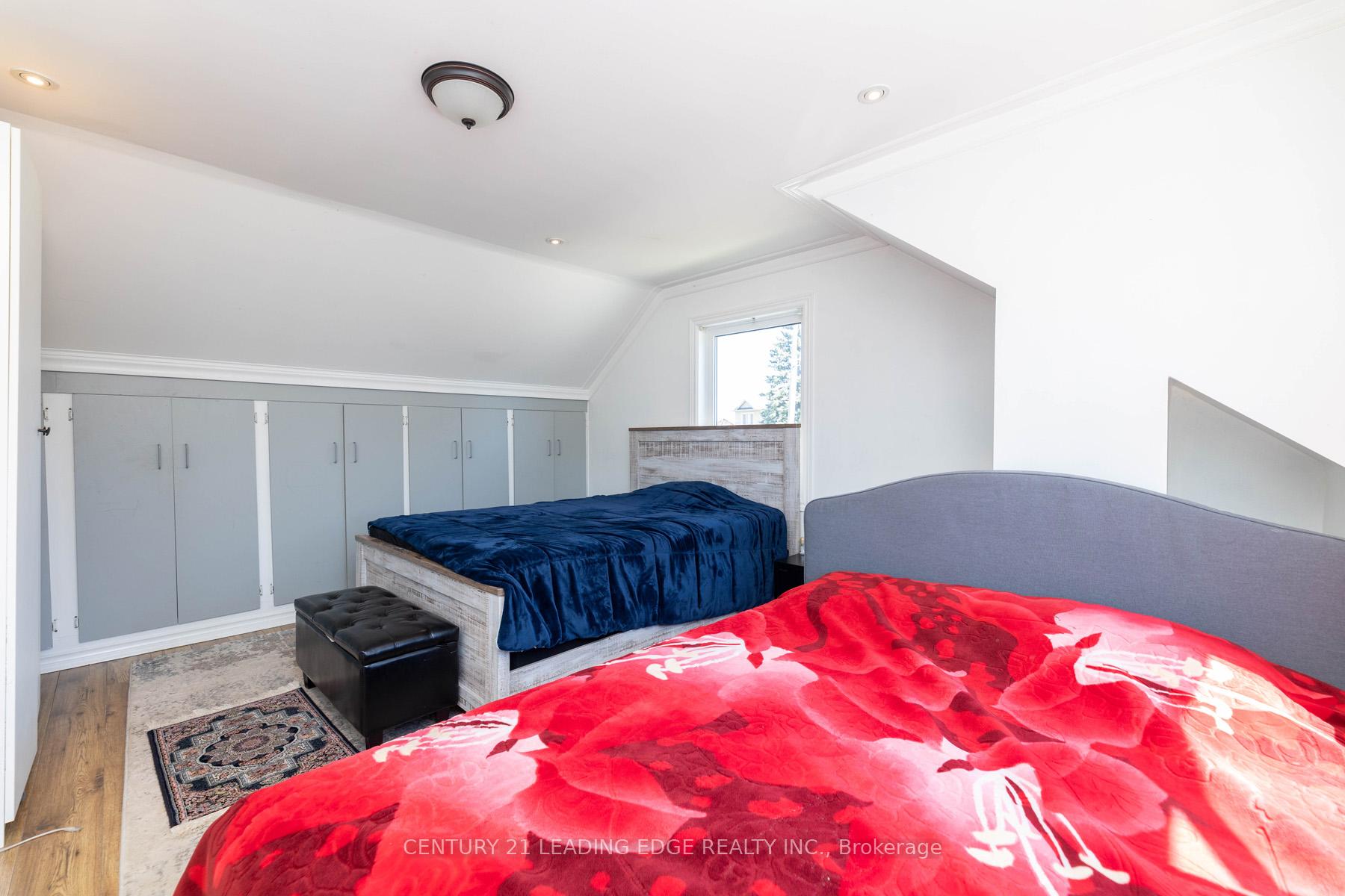 Photo 25 of 13286 Dufferin Street, King, King City — HOMEH
