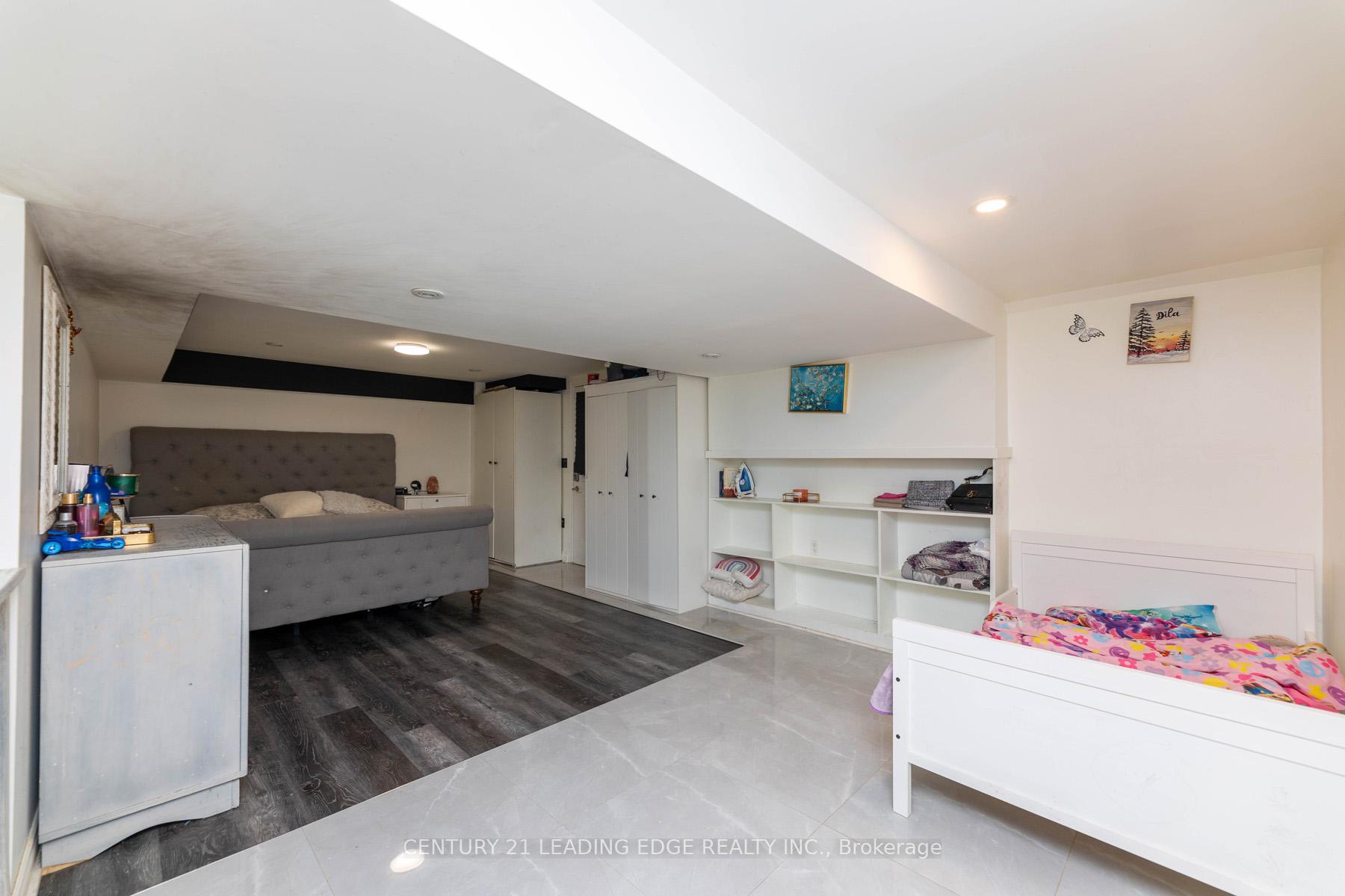 Photo 38 of 13286 Dufferin Street, King, King City — HOMEH