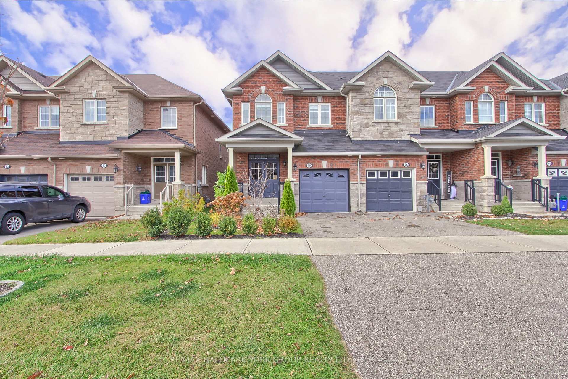 Front of Unit Bsmt, 78 Scotia Road