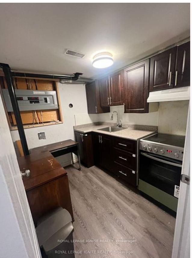 Photo 3 of Unit Bsmt 1, 10 Jackmuir Crescent, Scarborough, Bendale — HOMEH