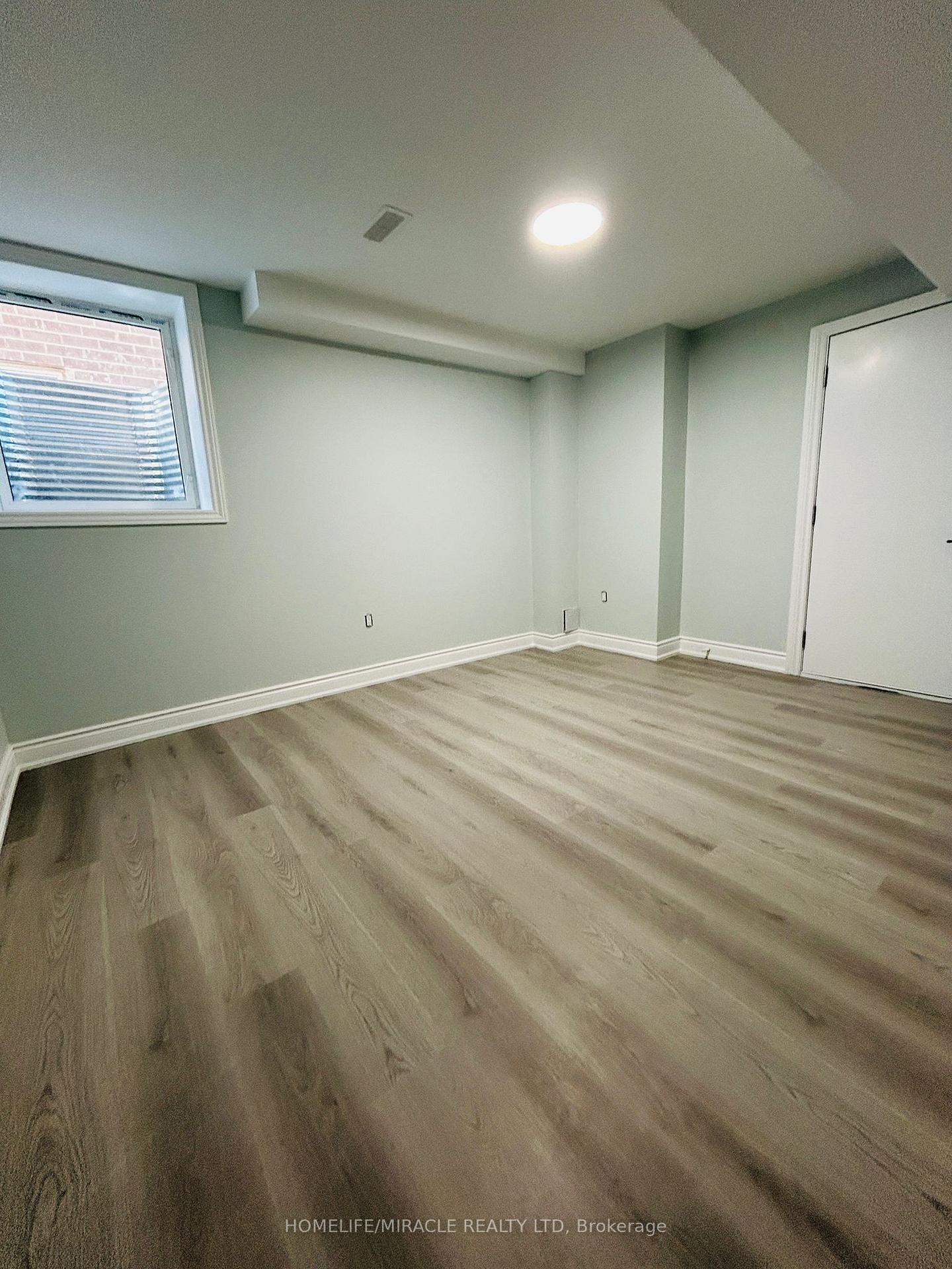 Photo 12 of Unit Lower, 21 Pattulo Drive N, Caledon, Rural Caledon — HOMEH