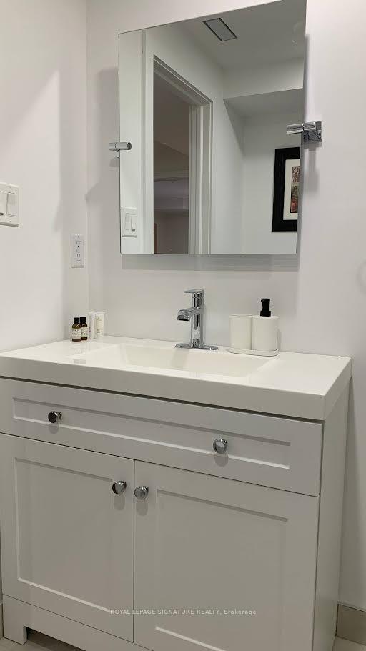 Photo 3 of Unit Bsmt, 179 Algoma Drive, Vaughan, Kleinburg — HOMEH