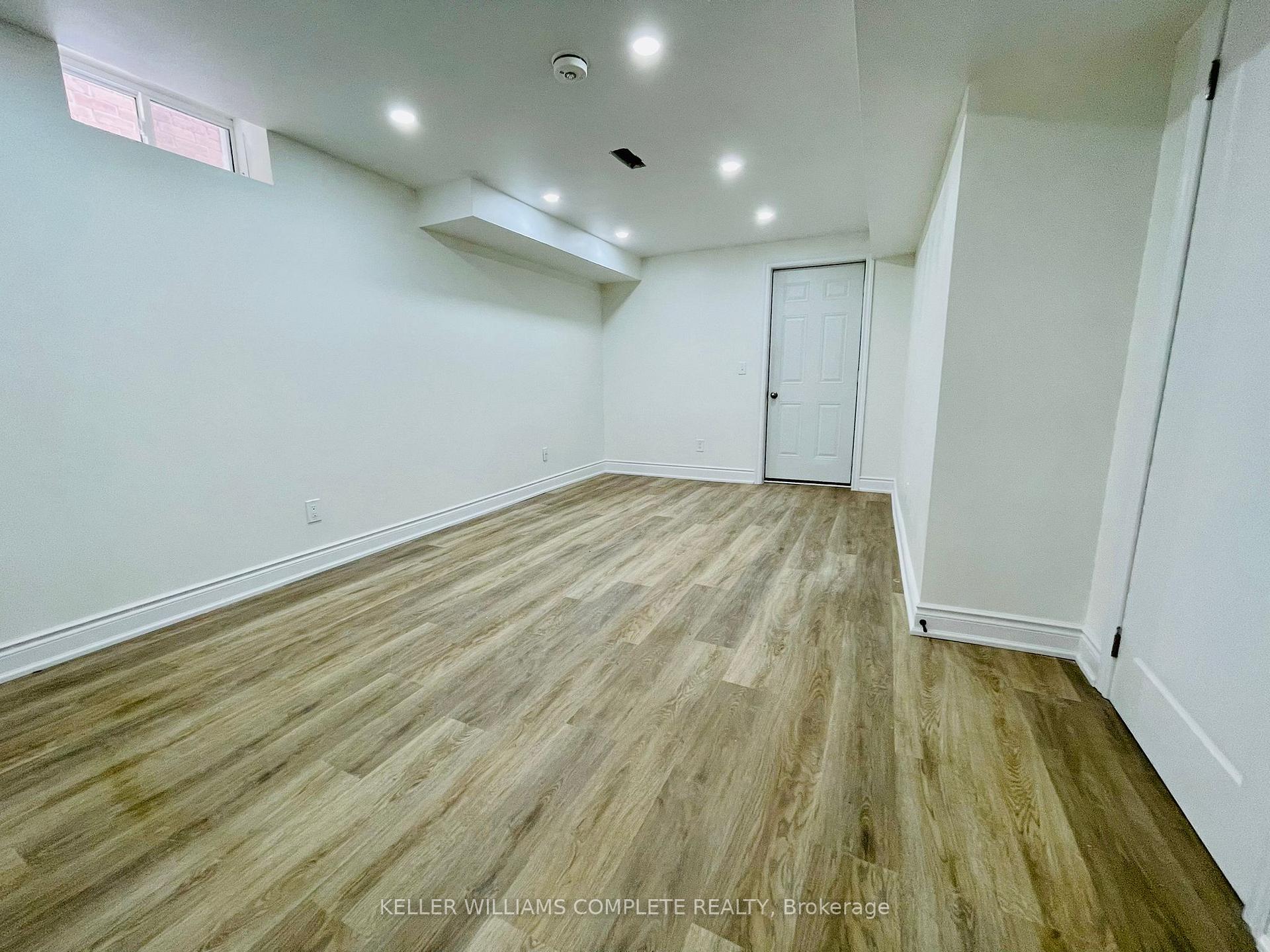 Photo 7 of 125 Chaumont Drive, Hamilton, Stoney Creek — HOMEH