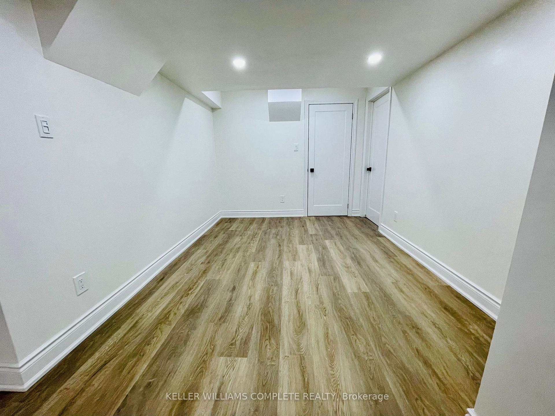 Photo 9 of 125 Chaumont Drive, Hamilton, Stoney Creek — HOMEH