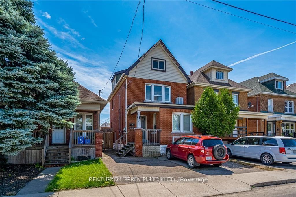 Photo 1 of Unit 2, 42 Balsam Avenue, Hamilton, Stipley — HOMEH