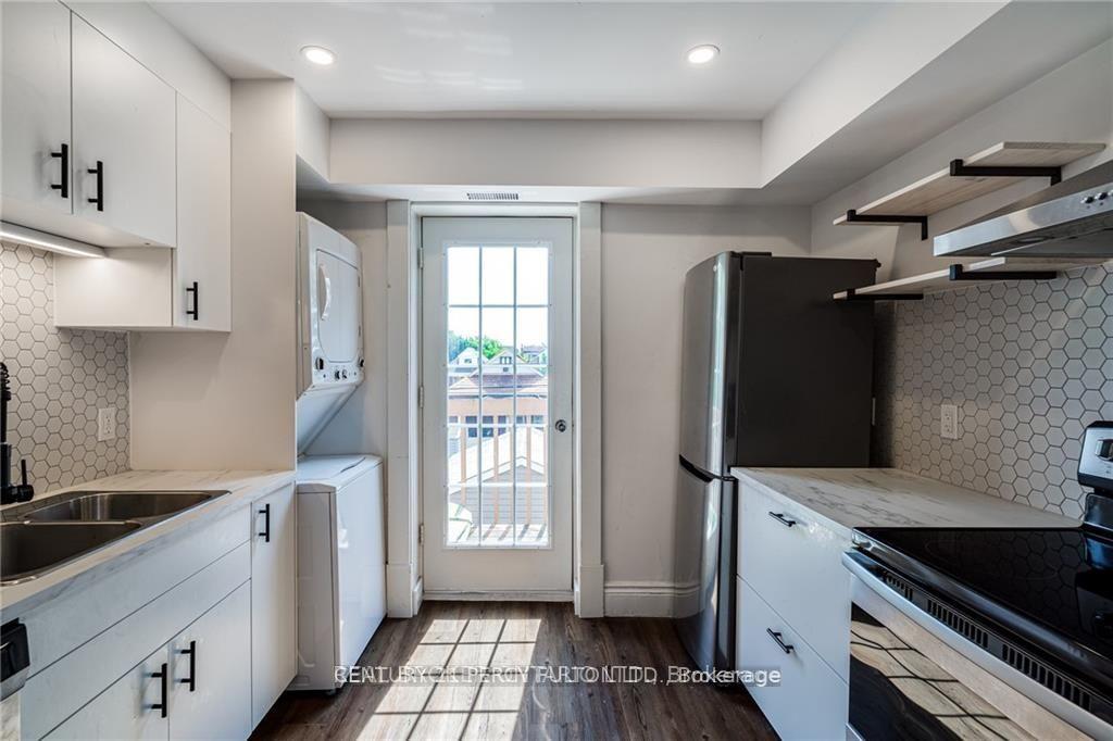 Photo 13 of Unit 2, 42 Balsam Avenue, Hamilton, Stipley — HOMEH