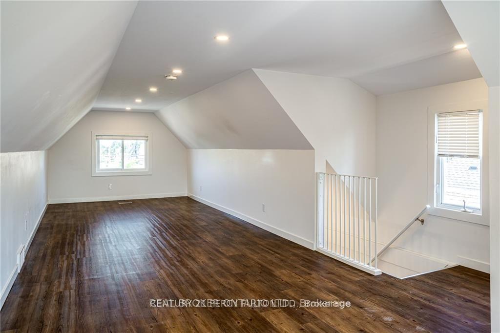 Photo 12 of Unit 2, 42 Balsam Avenue, Hamilton, Stipley — HOMEH
