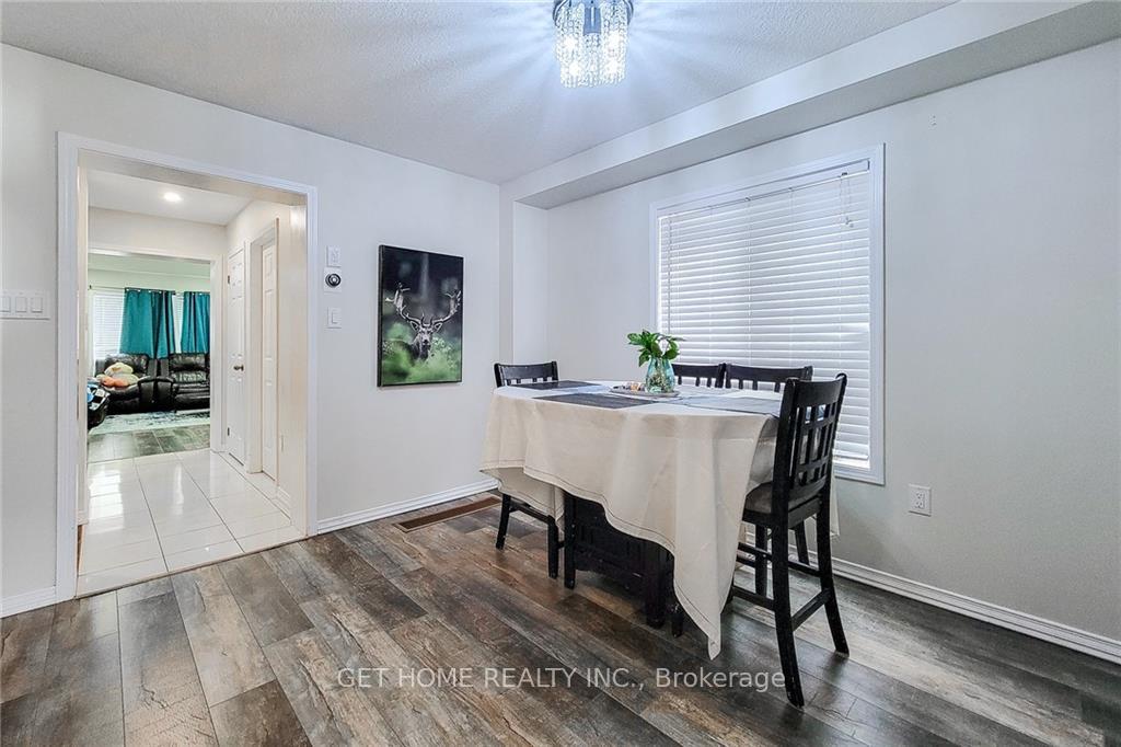 Photo 8 of 47 Brigham Avenue, Hamilton, Binbrook — HOMEH