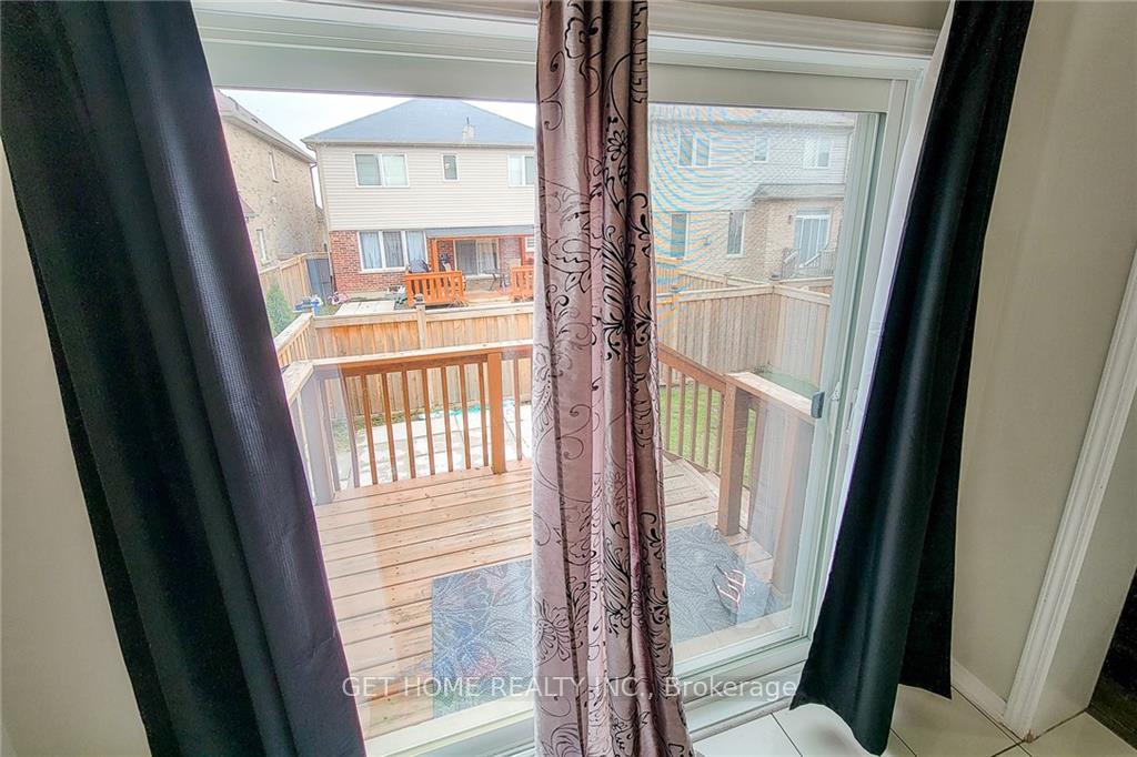 Photo 9 of 47 Brigham Avenue, Hamilton, Binbrook — HOMEH