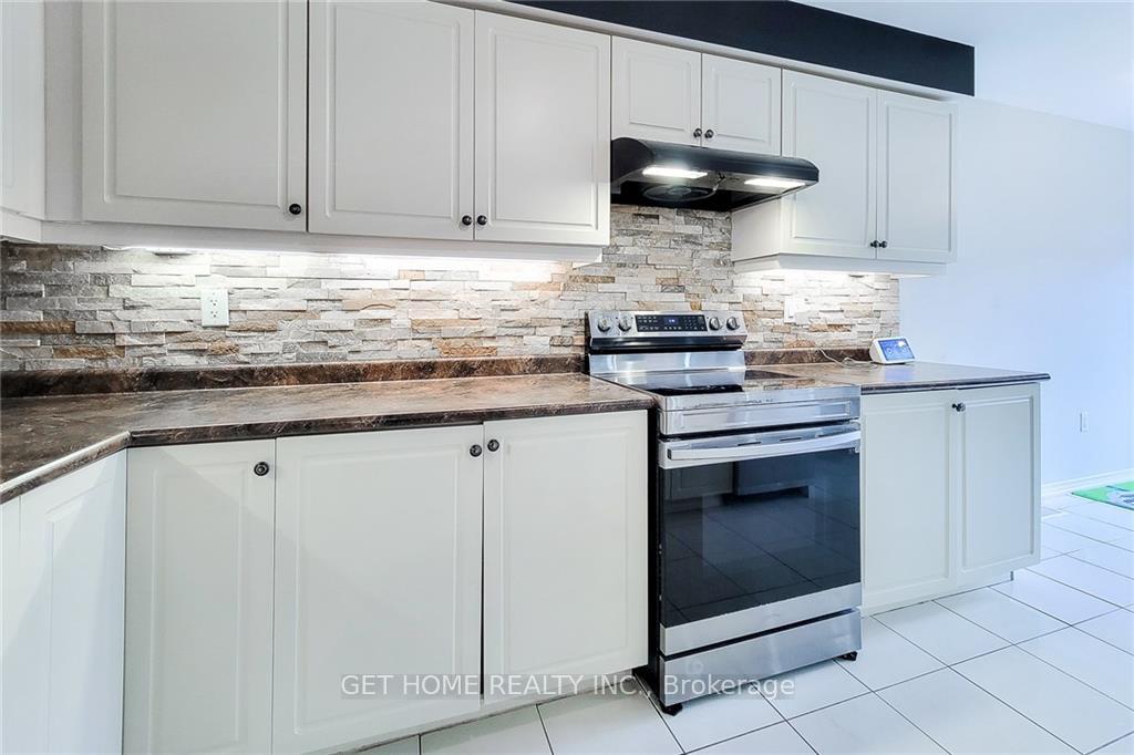 Photo 10 of 47 Brigham Avenue, Hamilton, Binbrook — HOMEH