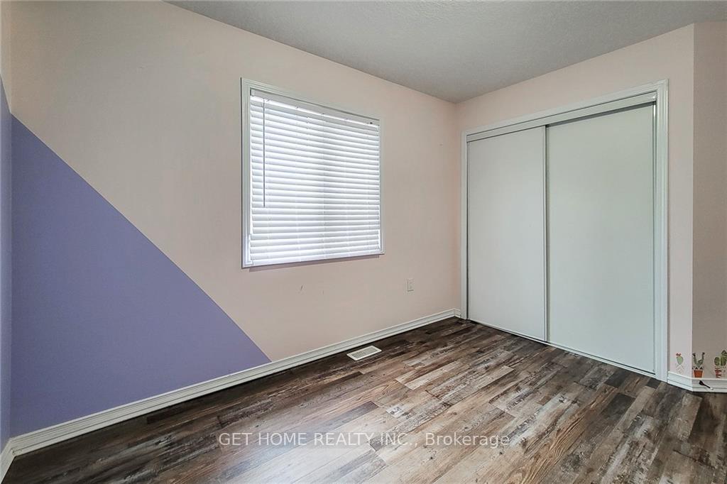 Photo 17 of 47 Brigham Avenue, Hamilton, Binbrook — HOMEH