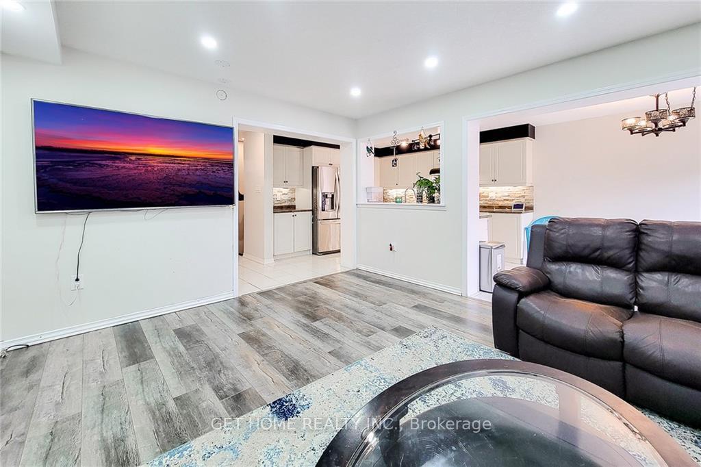 Photo 21 of 47 Brigham Avenue, Hamilton, Binbrook — HOMEH