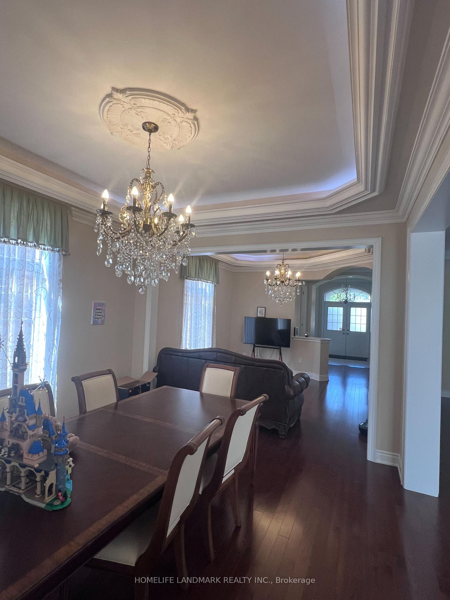 Photo 4 of 83 Lady Valentina Avenue, Vaughan, Patterson — HOMEH