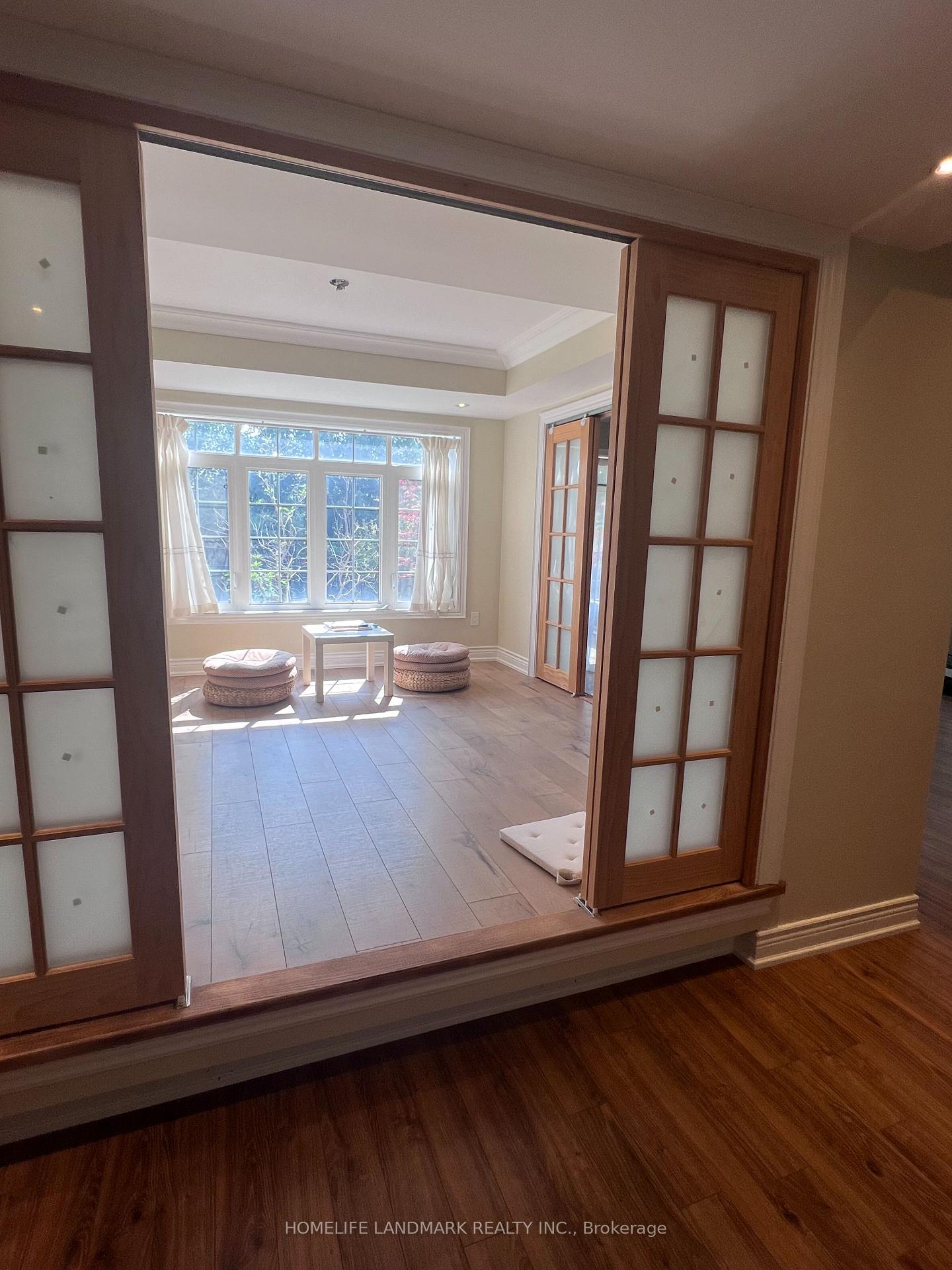 Photo 11 of 83 Lady Valentina Avenue, Vaughan, Patterson — HOMEH