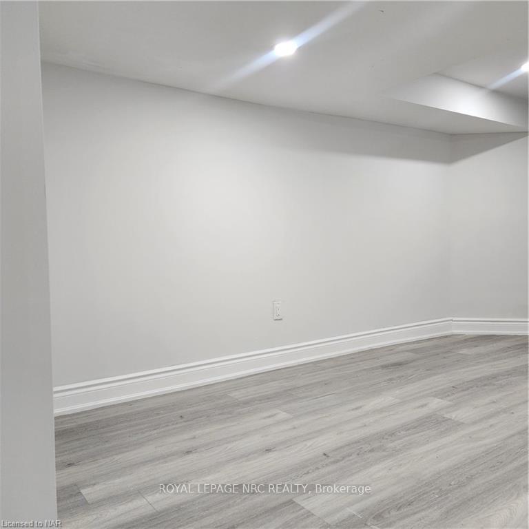 Photo 4 of Unit 4, 69 Vine Street, St. Catharines, E. Chester — HOMEH