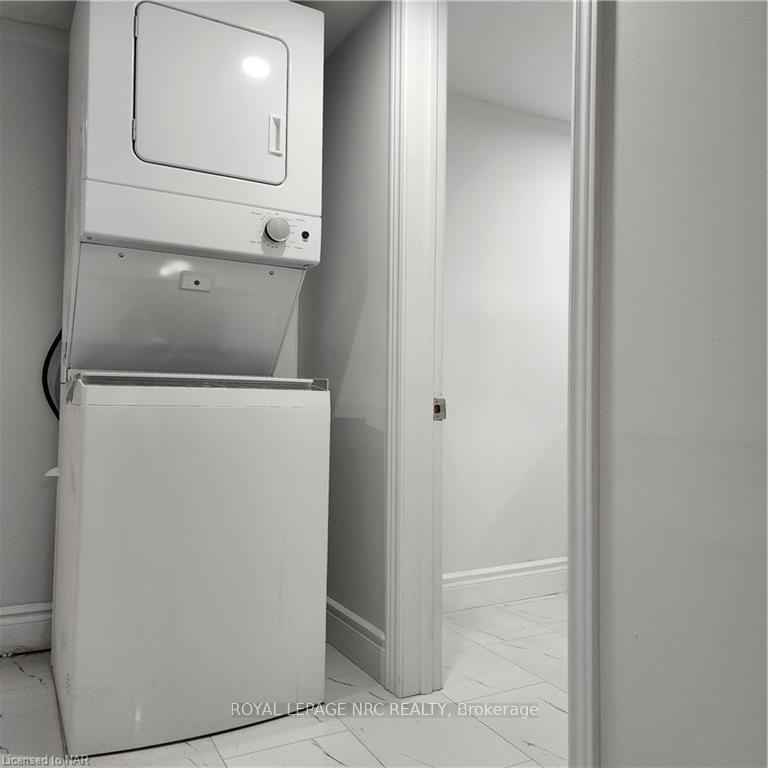 Photo 3 of Unit 4, 69 Vine Street, St. Catharines, E. Chester — HOMEH