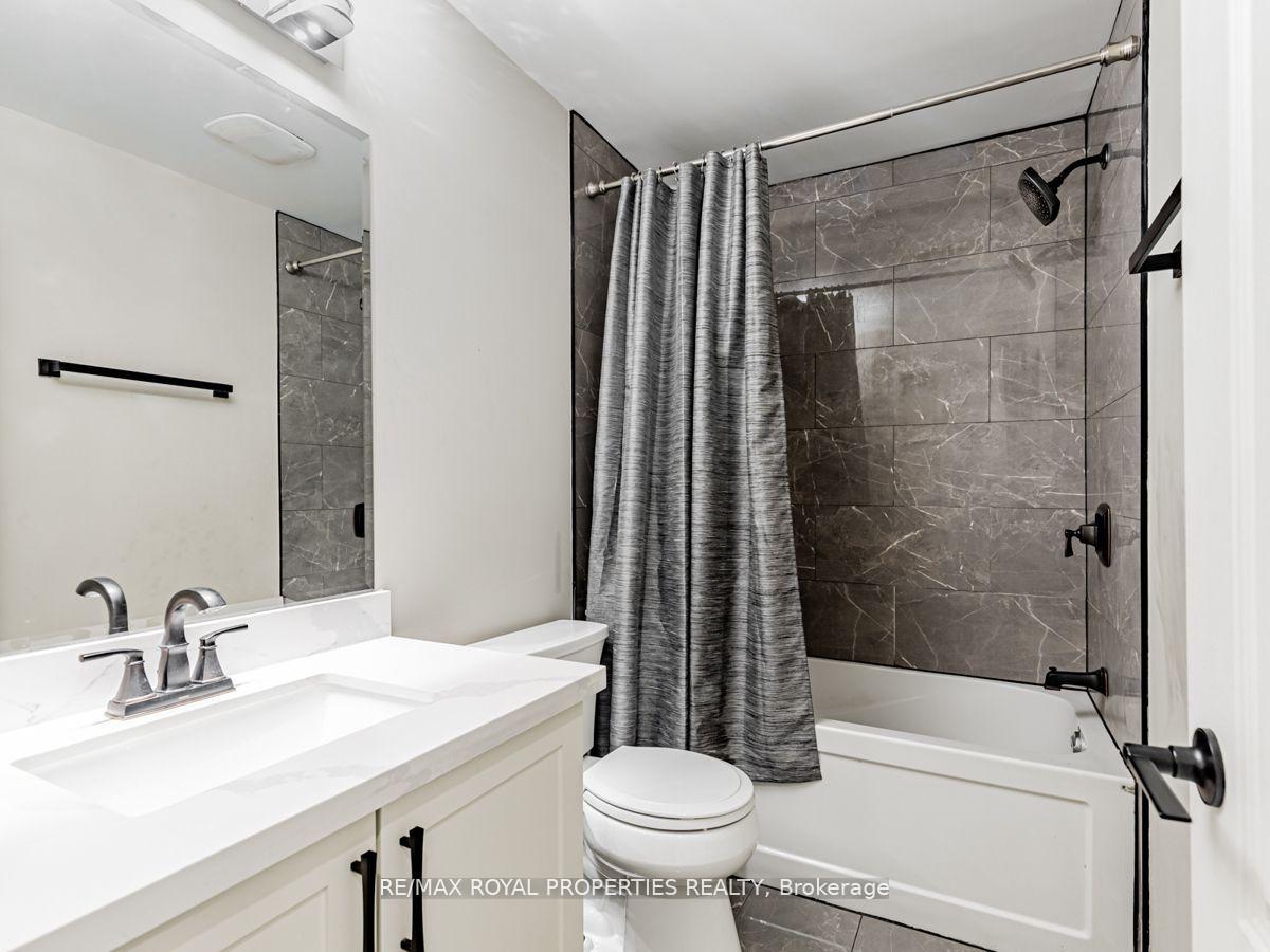 Photo 17 of 576 Bickle Drive, Oshawa, Northwood — HOMEH