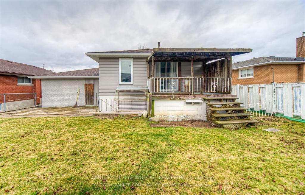 Photo 15 of Unit Main, 18 Caledon Avenue, Hamilton, Rolston — HOMEH