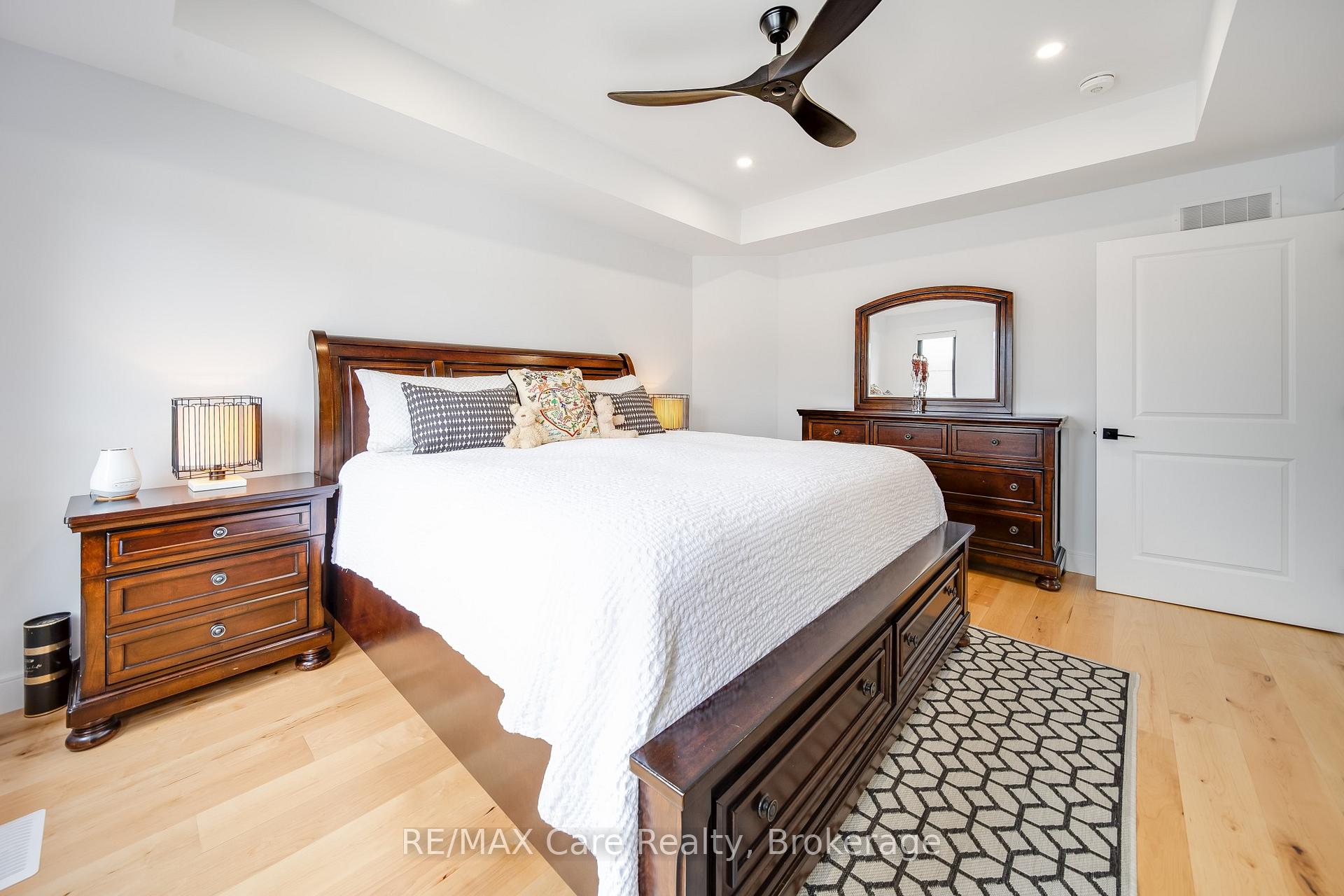 Photo 21 of 77 Bissonnette Lane, Lakeshore — HOMEH