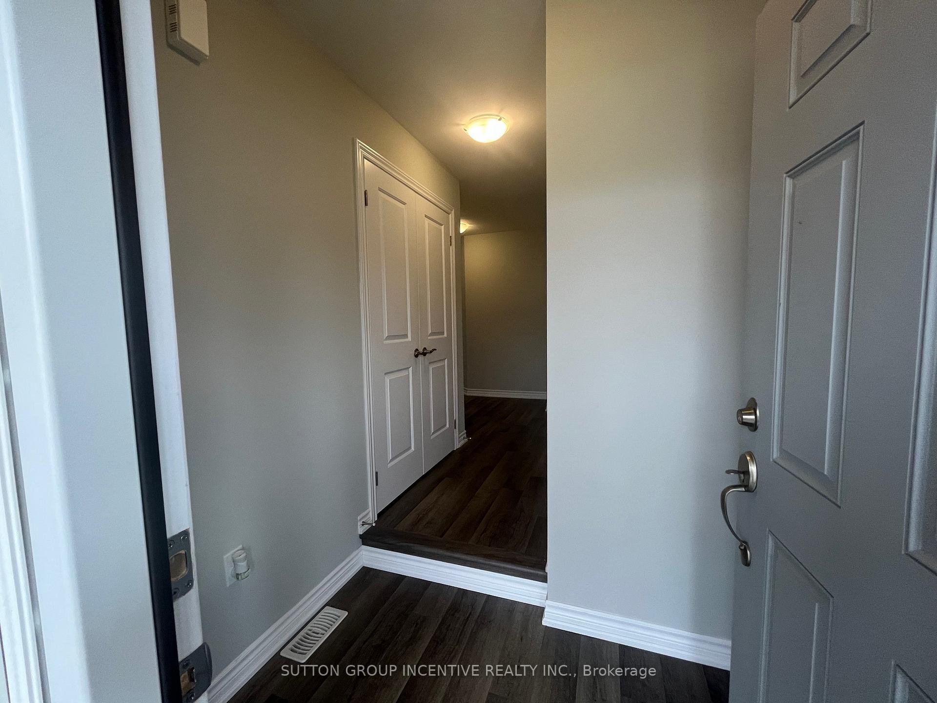 Photo 3 of 1449B Benson Street, Innisfil, Alcona — HOMEH