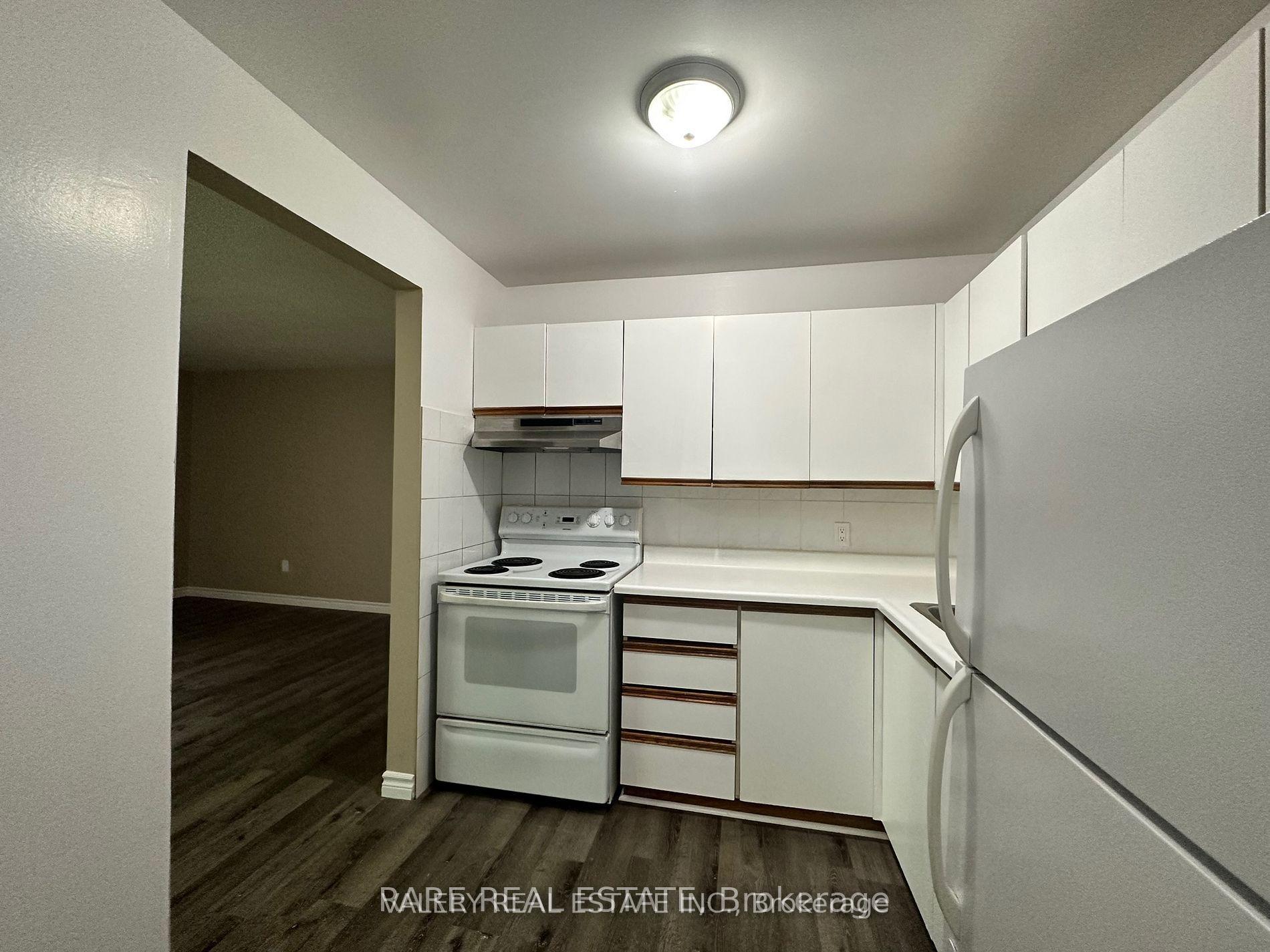Photo 7 of Unit 3, 15 Lowndes Avenue, Georgina, Keswick South — HOMEH