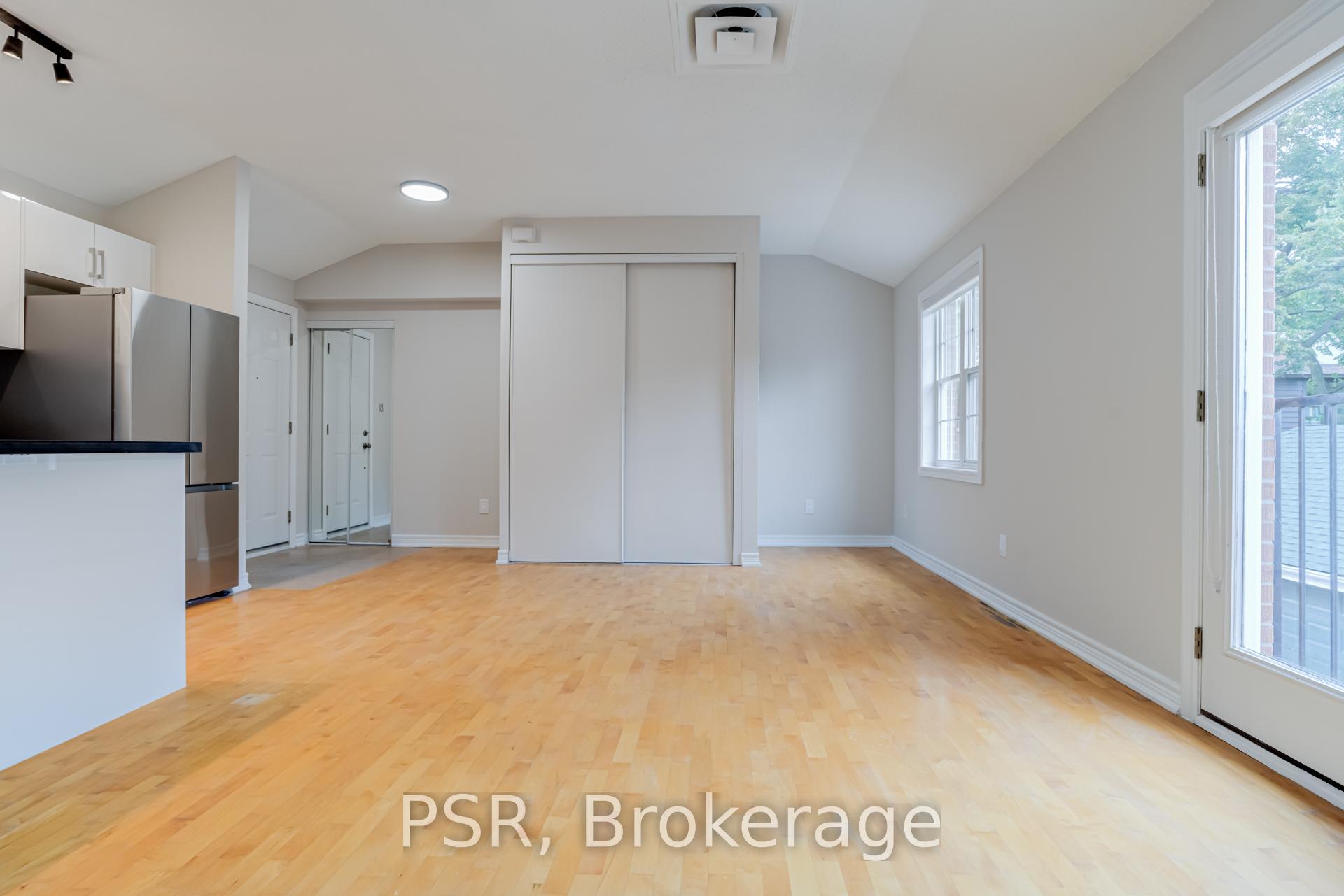 Photo 19 of Unit CH2, 9 Airdrie Road, Toronto, Leaside — HOMEH