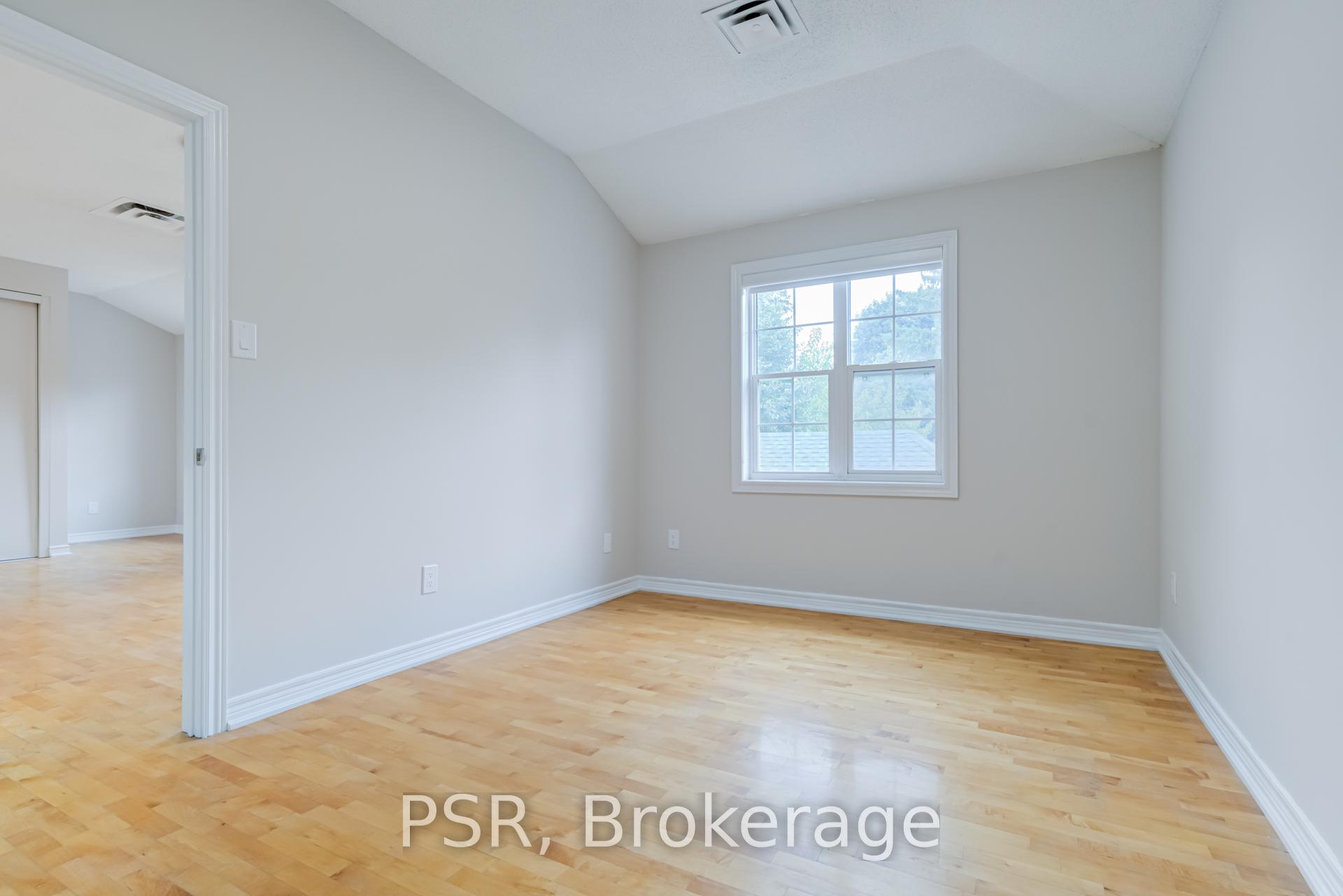 Photo 20 of Unit CH2, 9 Airdrie Road, Toronto, Leaside — HOMEH