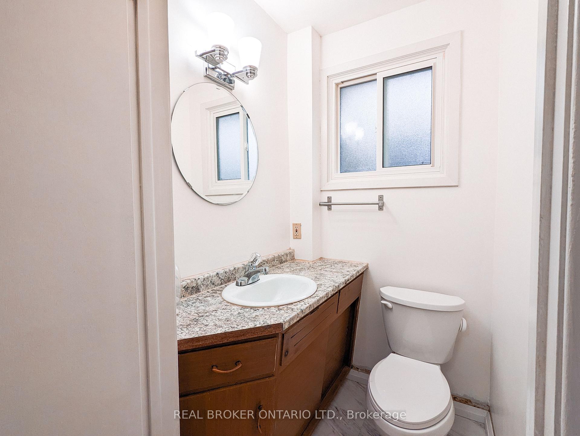 Photo 7 of Unit Main, 80 Chestnut Street, Kitchener, Central Frederick — HOMEH