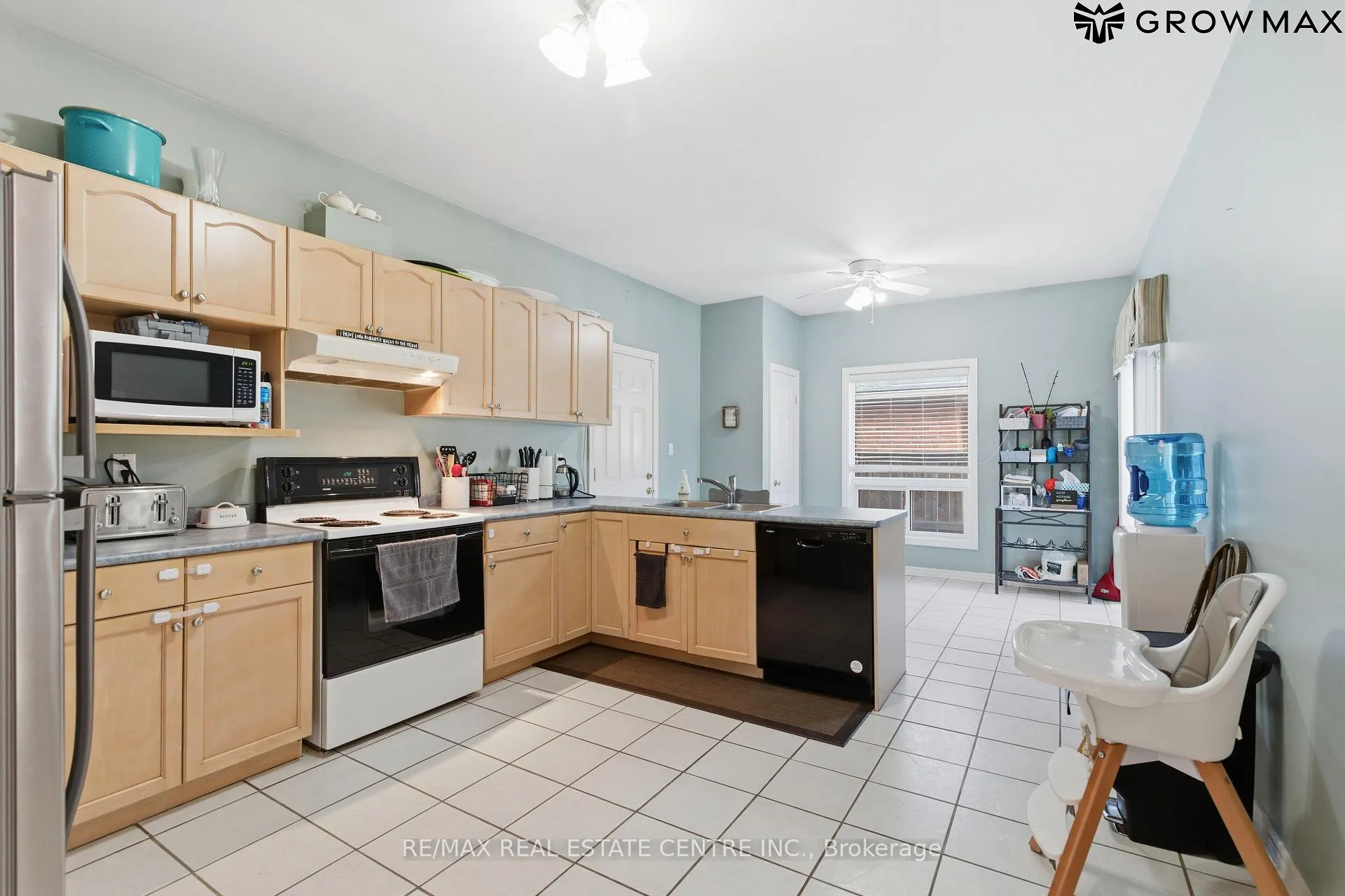 Photo 11 of 4119 Walcot Court, Lincoln, Beamsville — HOMEH
