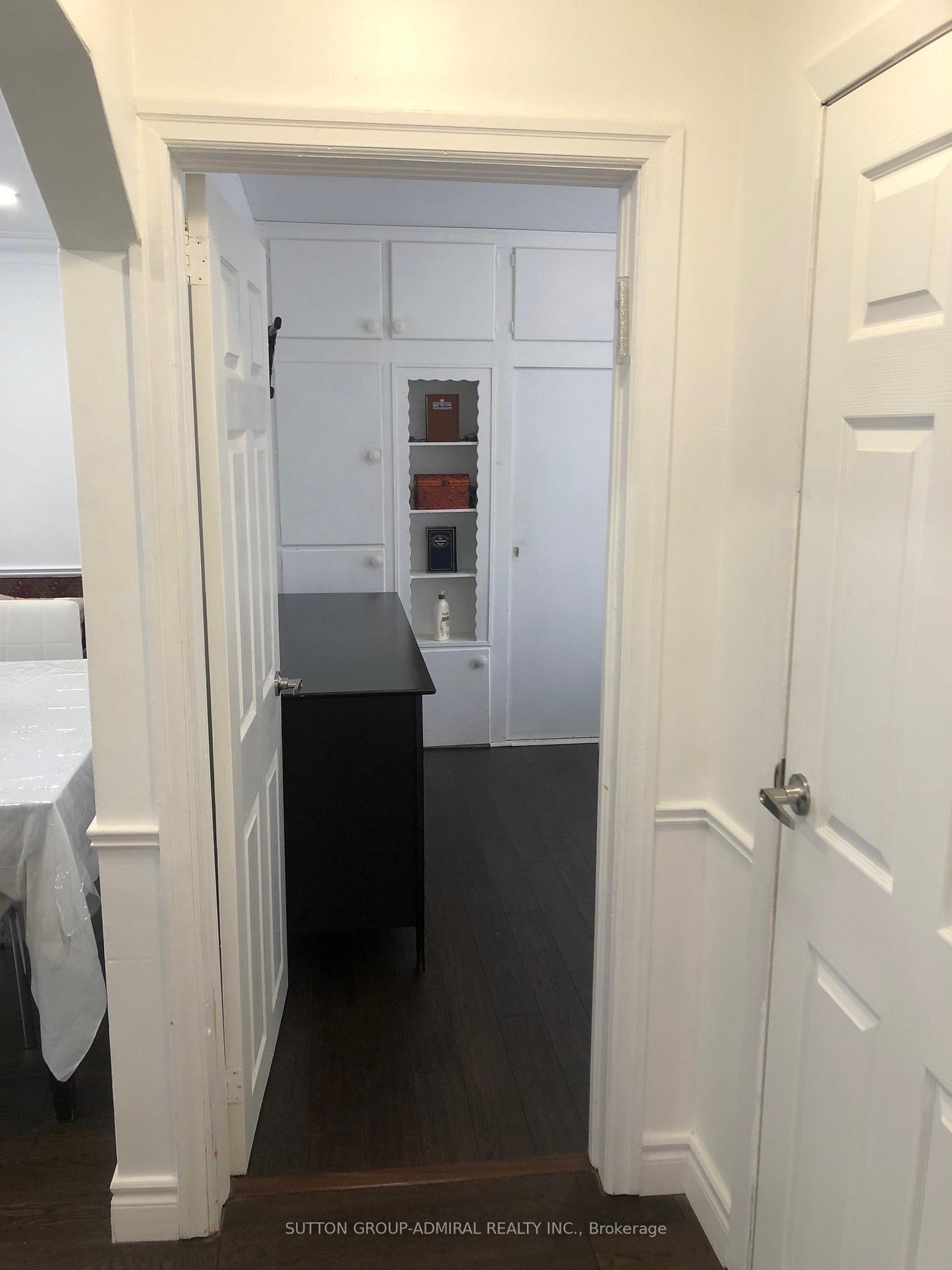 Photo 10 of Unit Main, 38 Glen Cameron Road, Markham, Thornhill — HOMEH