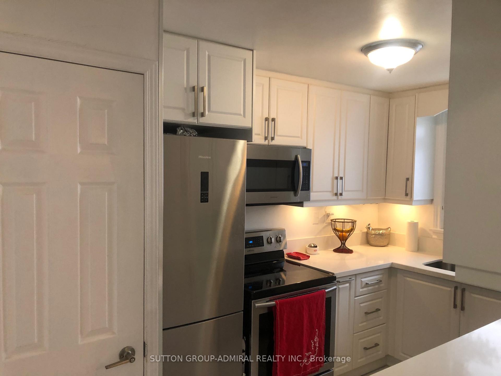 Photo 3 of Unit Main, 38 Glen Cameron Road, Markham, Thornhill — HOMEH