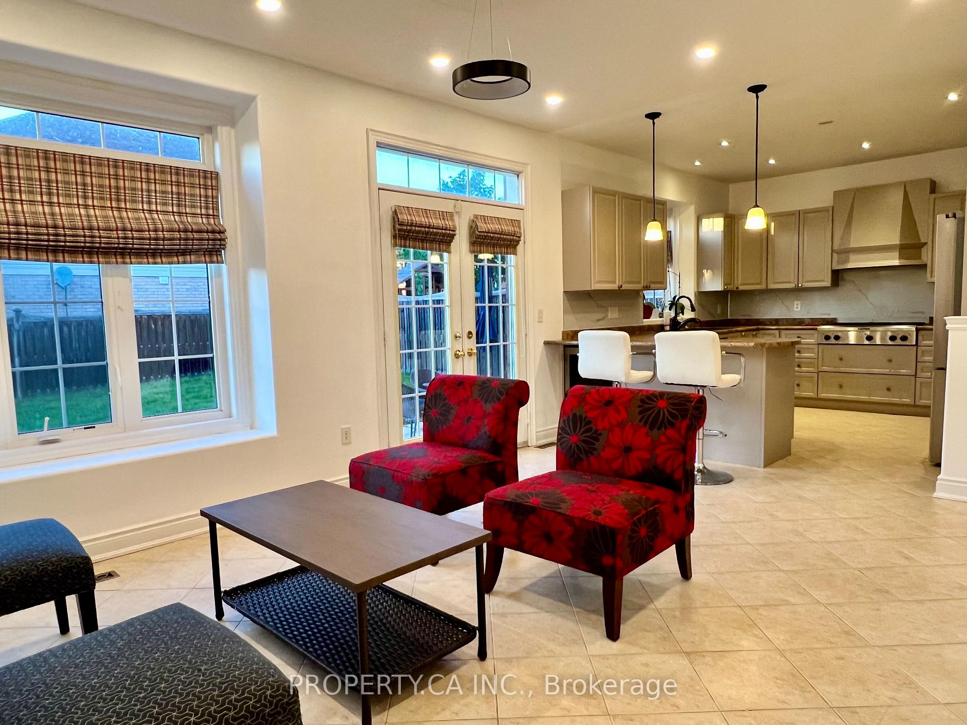 Photo 17 of 3 Stuart Avenue, Barrie, Innis-Shore — HOMEH