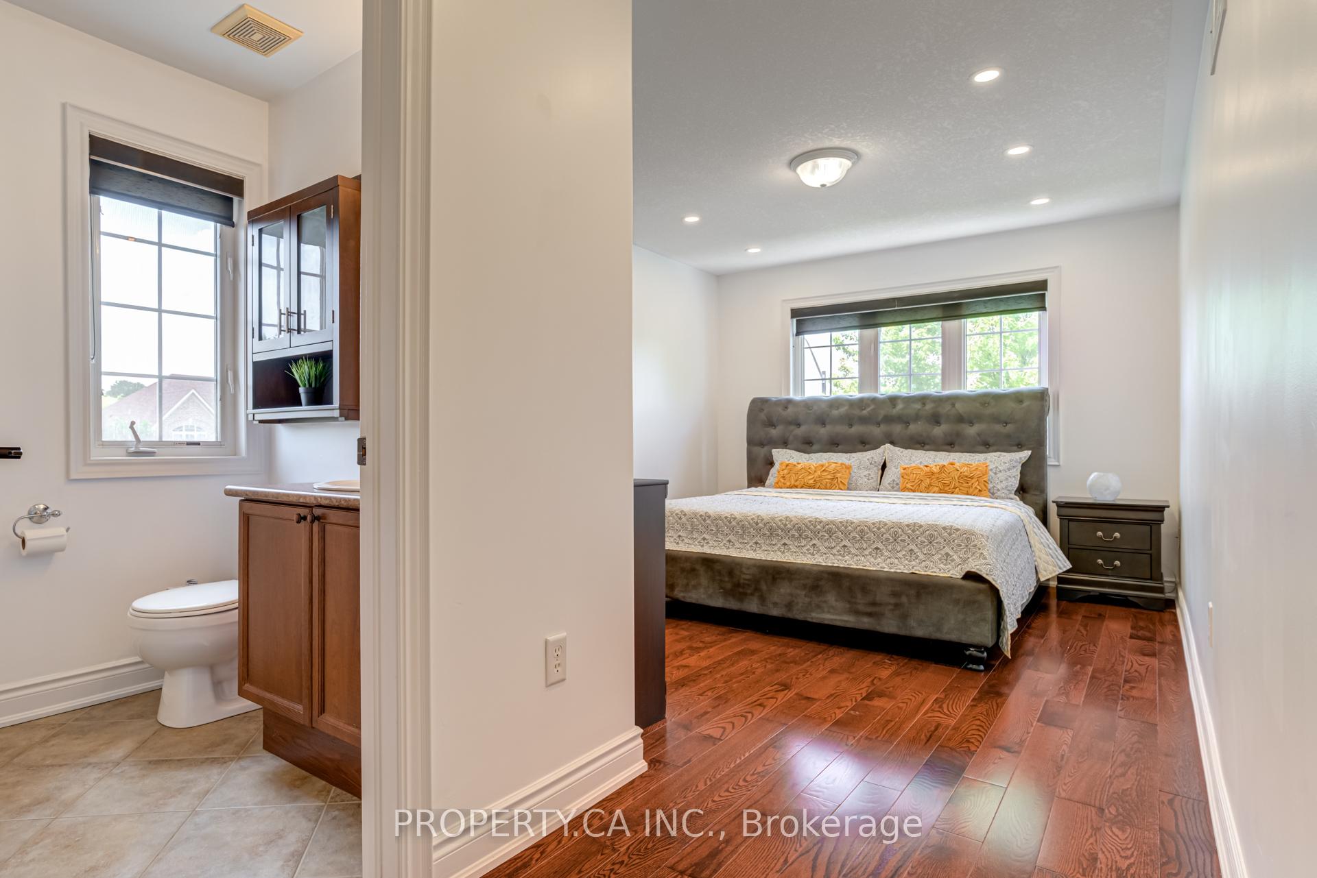 Photo 25 of 3 Stuart Avenue, Barrie, Innis-Shore — HOMEH