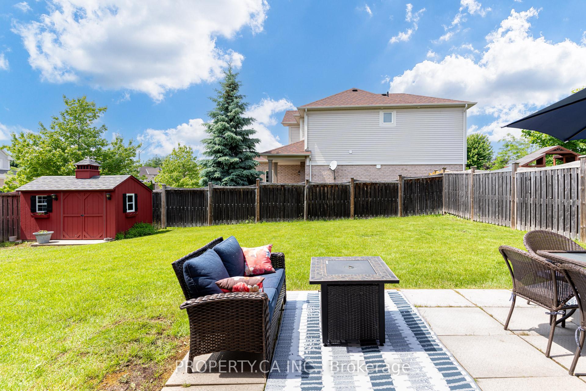 Photo 37 of 3 Stuart Avenue, Barrie, Innis-Shore — HOMEH