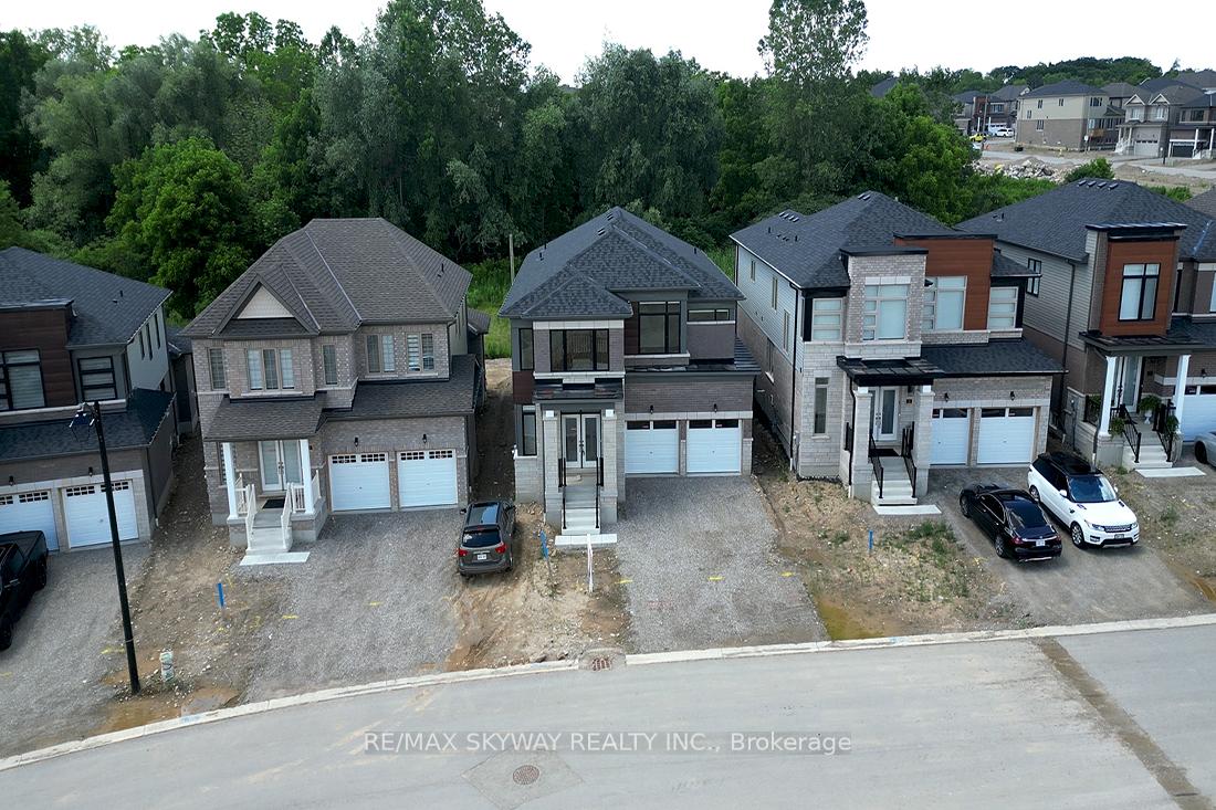 Front of 33 Gilham Way