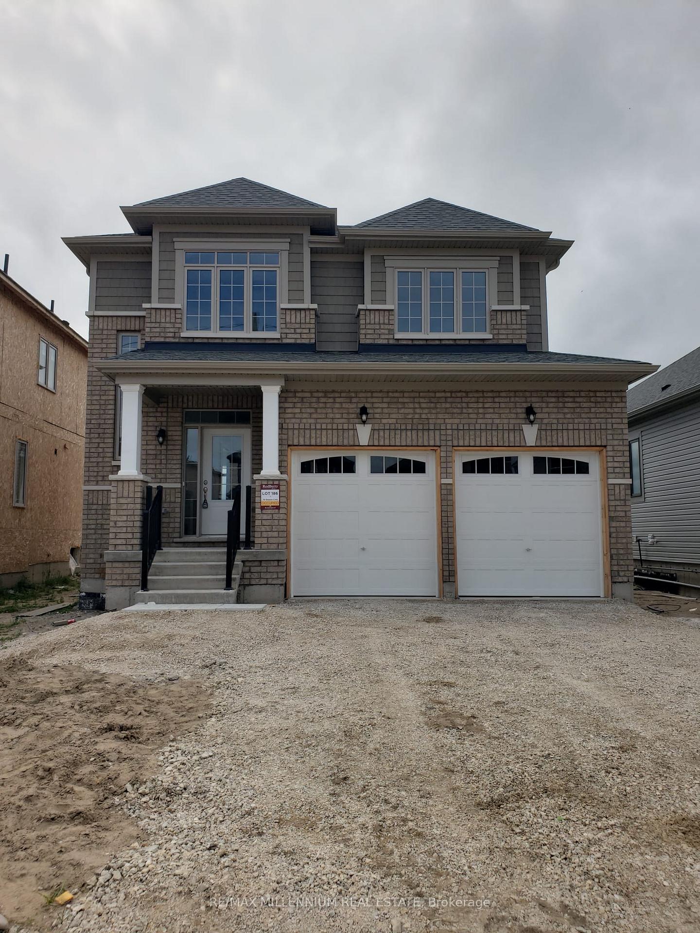 Photo 2 of 79 Season Crescent, Wasaga Beach — HOMEH