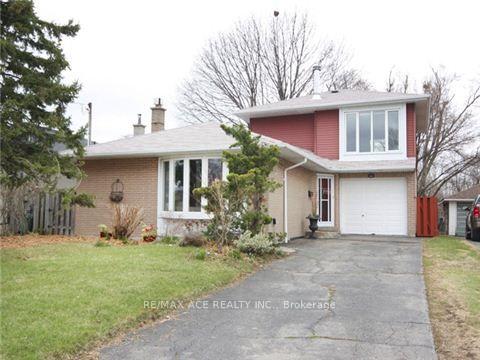 Photo 1 of 18 Oakridge Drive, Scarborough, Cliffcrest — HOMEH