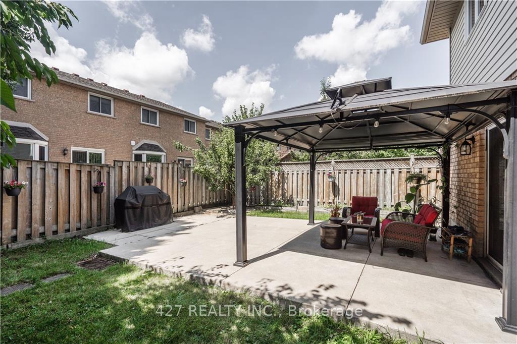 Photo 20 of 1 Resolute(upper Unit) Drive, Hamilton, Rushdale — HOMEH