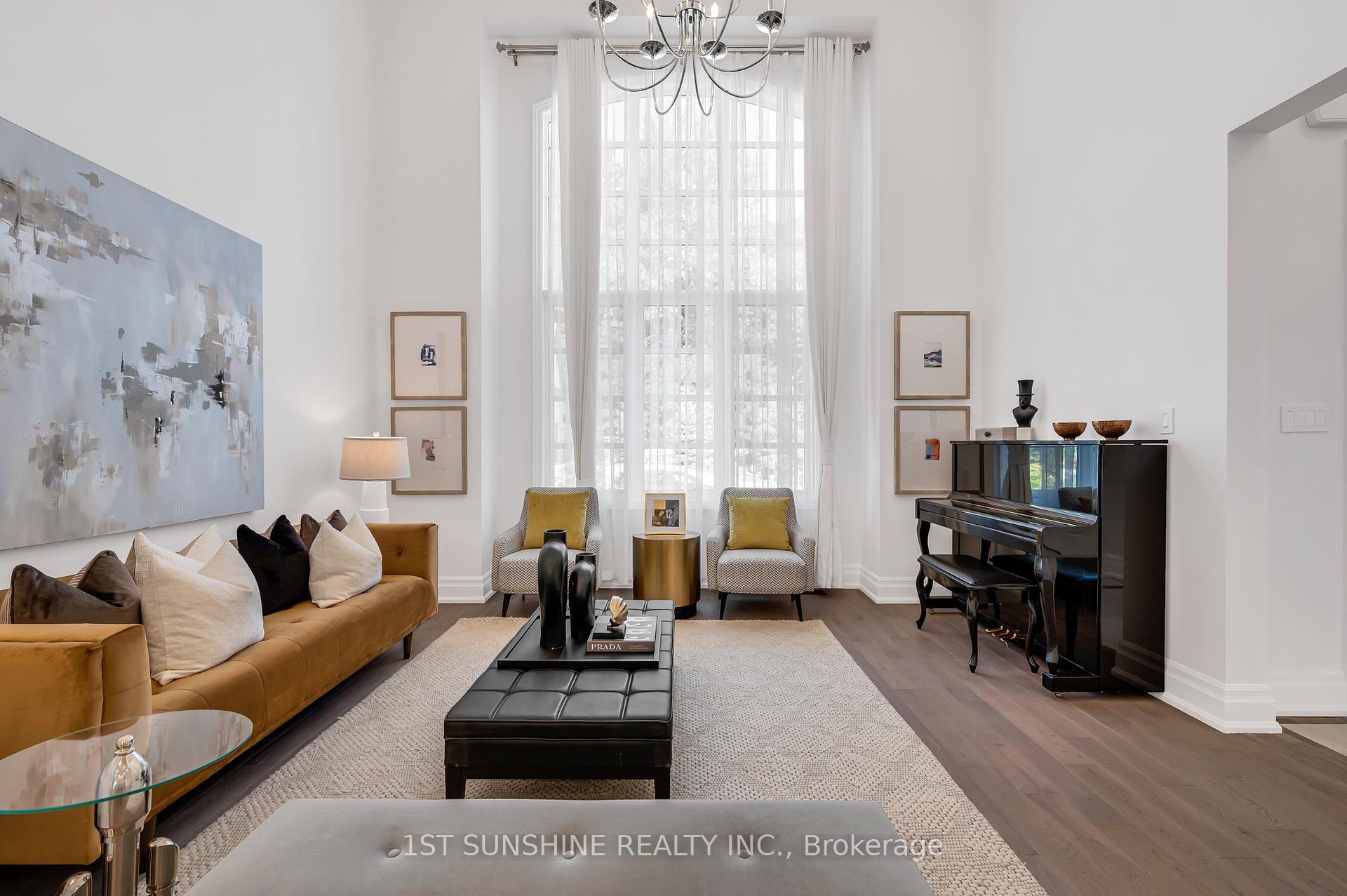 Photo 4 of 18 Legacy Lane, Hamilton, Ancaster — HOMEH