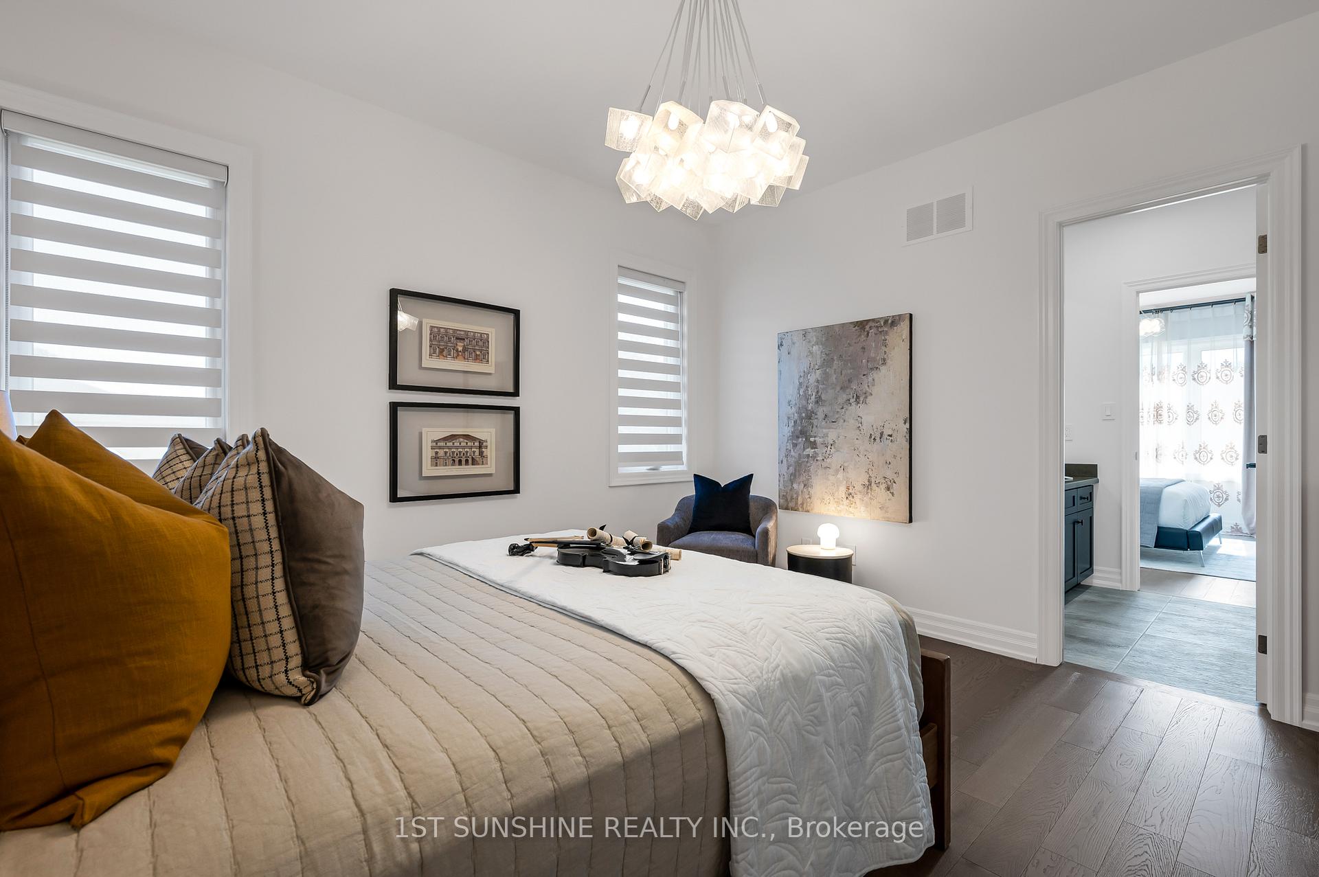 Photo 28 of 18 Legacy Lane, Hamilton, Ancaster — HOMEH
