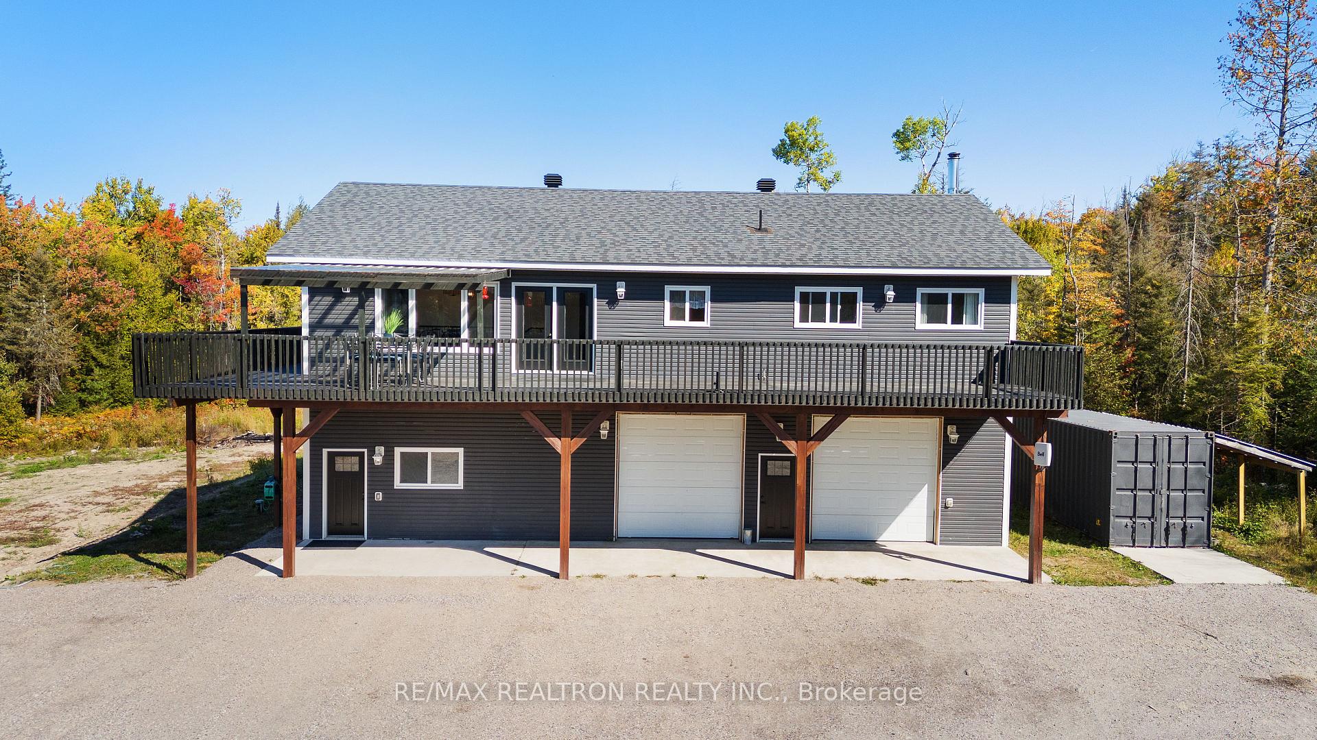 Front of 4205 Hwy 17 E
