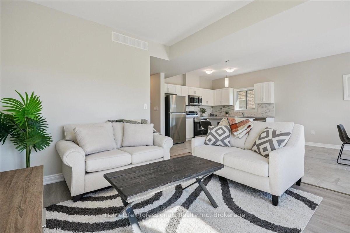 Photo 6 of 56 Wilson Drive, Thorold, Hurricane/Merrittville — HOMEH