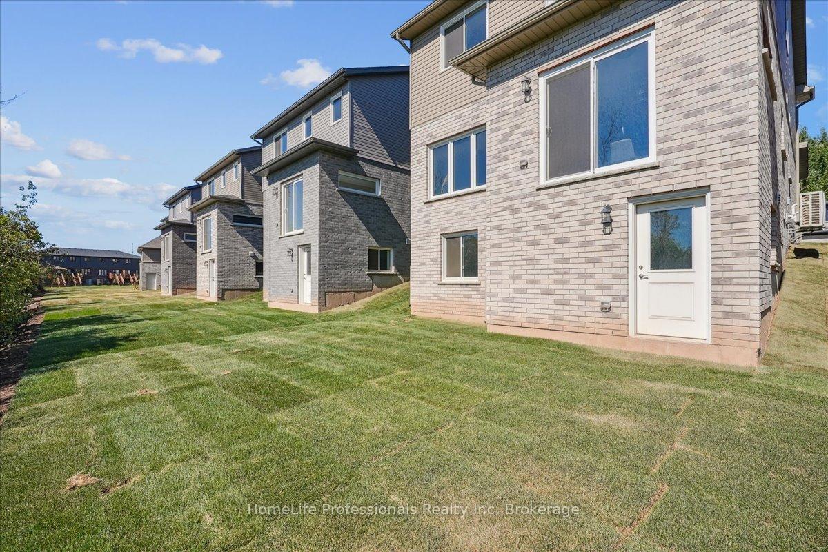 Photo 30 of 56 Wilson Drive, Thorold, Hurricane/Merrittville — HOMEH