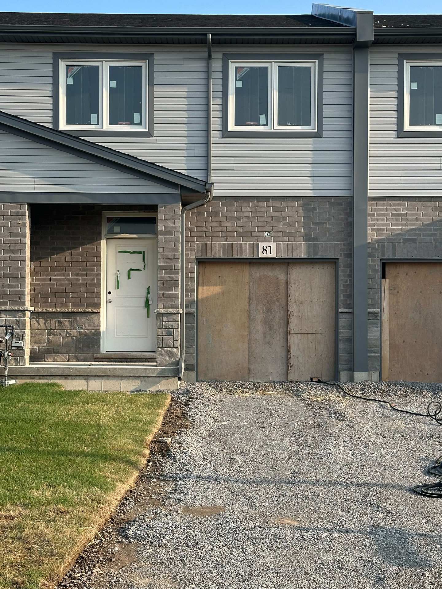 Photo 1 of 81 Elvira Way, Thorold, Rolling Meadows — HOMEH