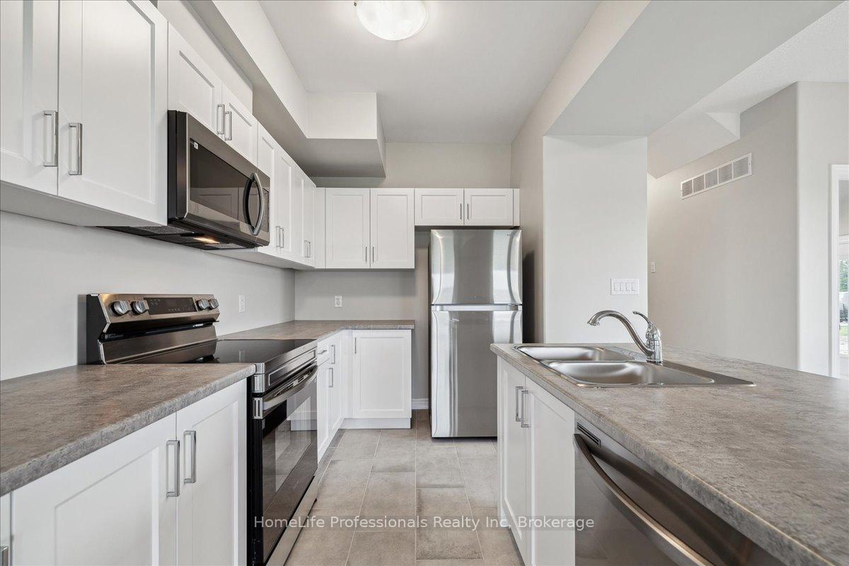 Photo 31 of 81 Elvira Way, Thorold, Rolling Meadows — HOMEH
