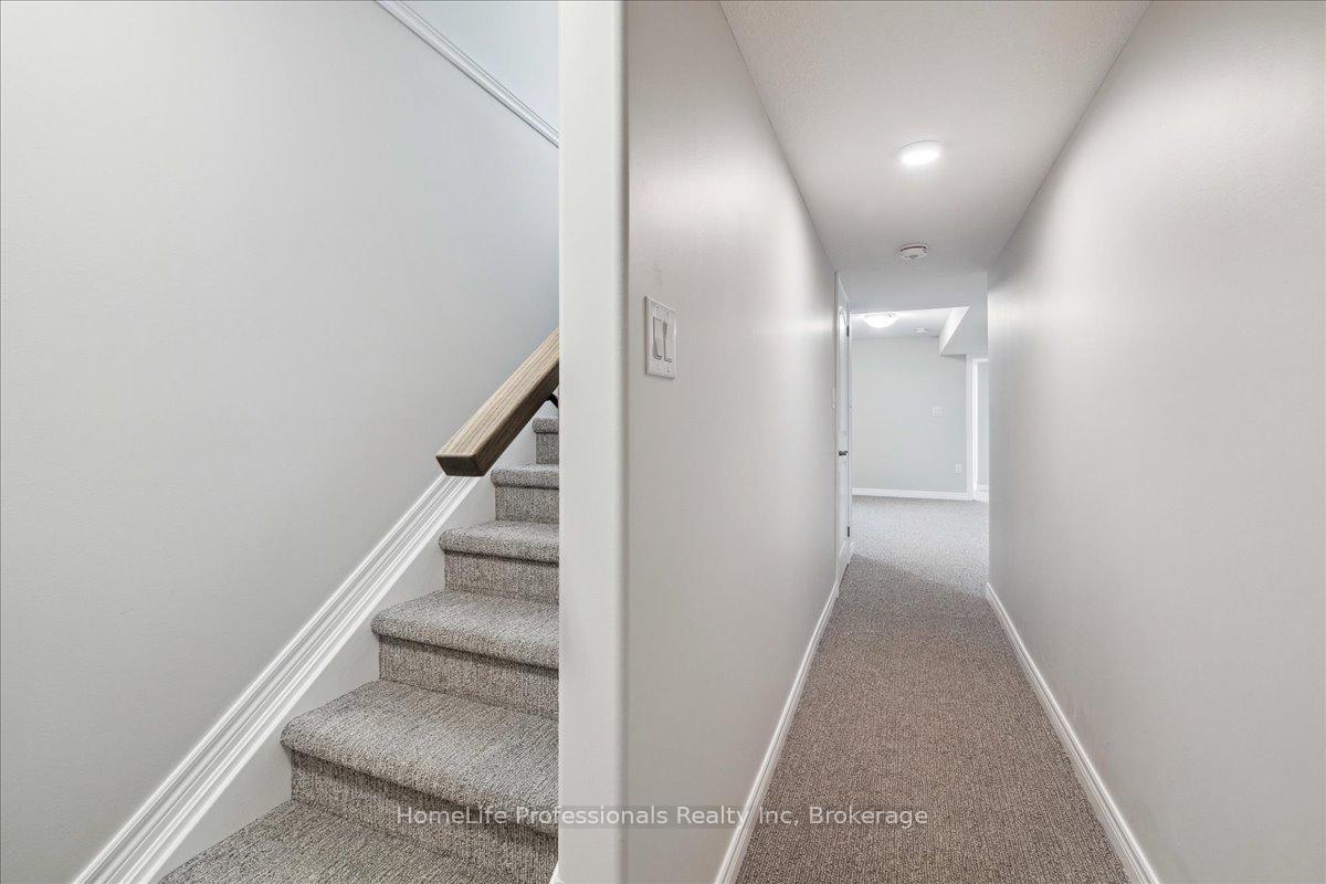 Photo 33 of 81 Elvira Way, Thorold, Rolling Meadows — HOMEH