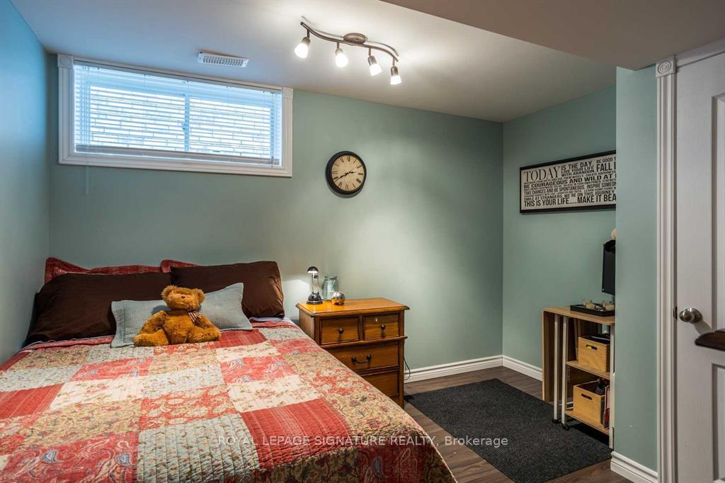Photo 13 of 968 Avery Avenue, Peterborough, Monaghan Ward 2 — HOMEH