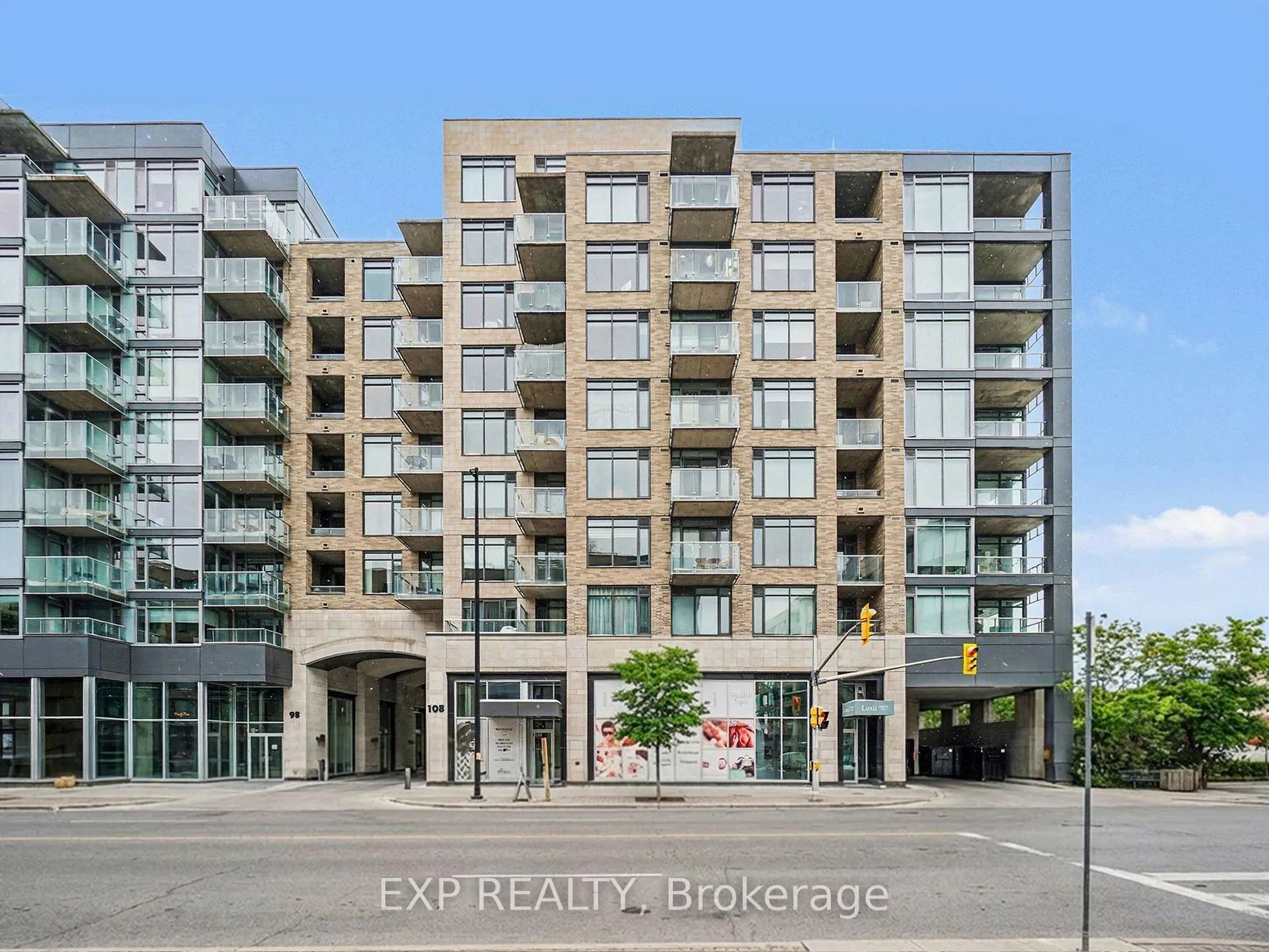 Front of Unit 410, 108 Richmond Road