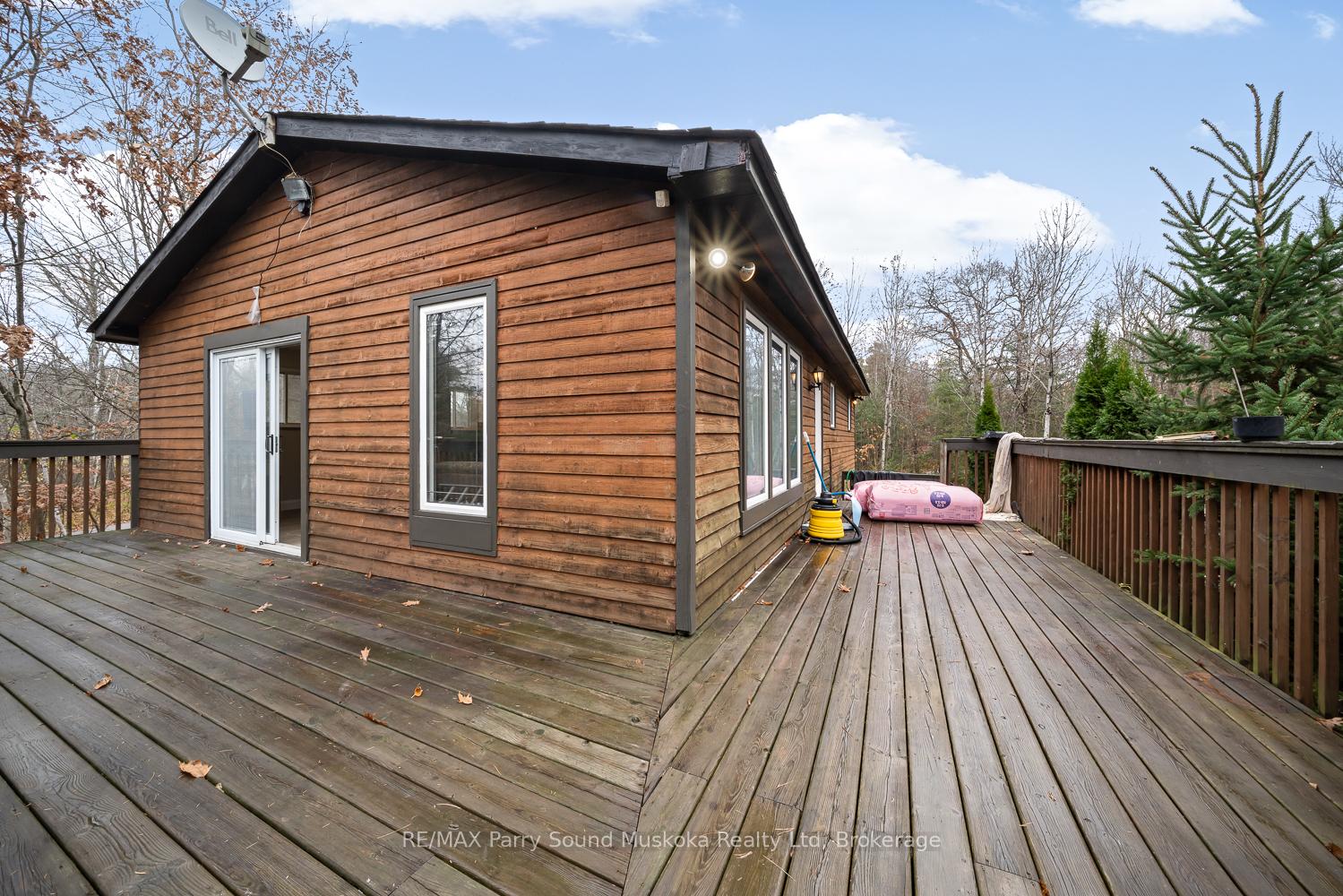 Photo 3 of 591 Skerryvore Community Road, The Archipelago, Archipelago North — HOMEH